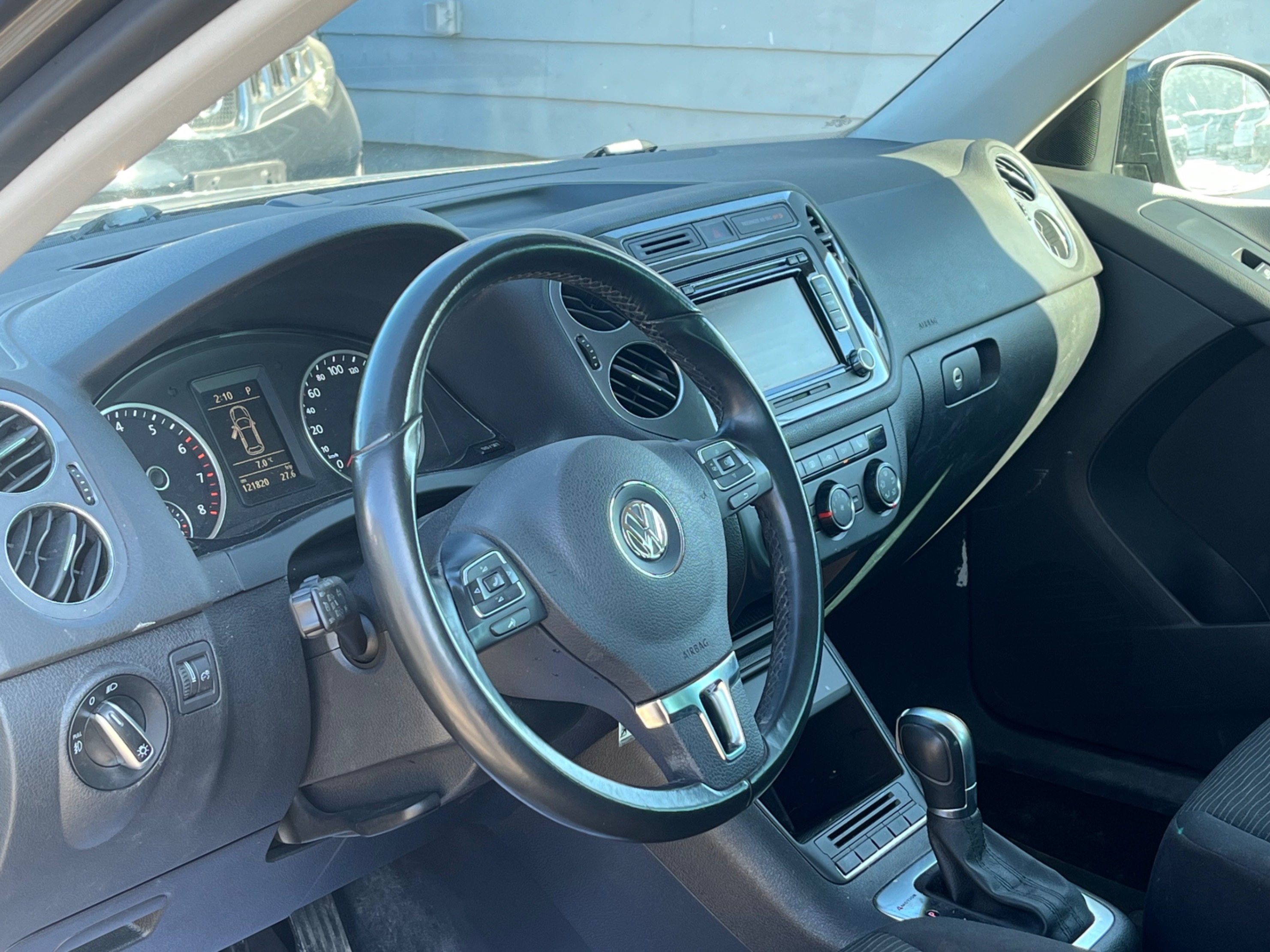 /gundhu/2015-Volkswagen-Tiguan-607688036257813.jpg