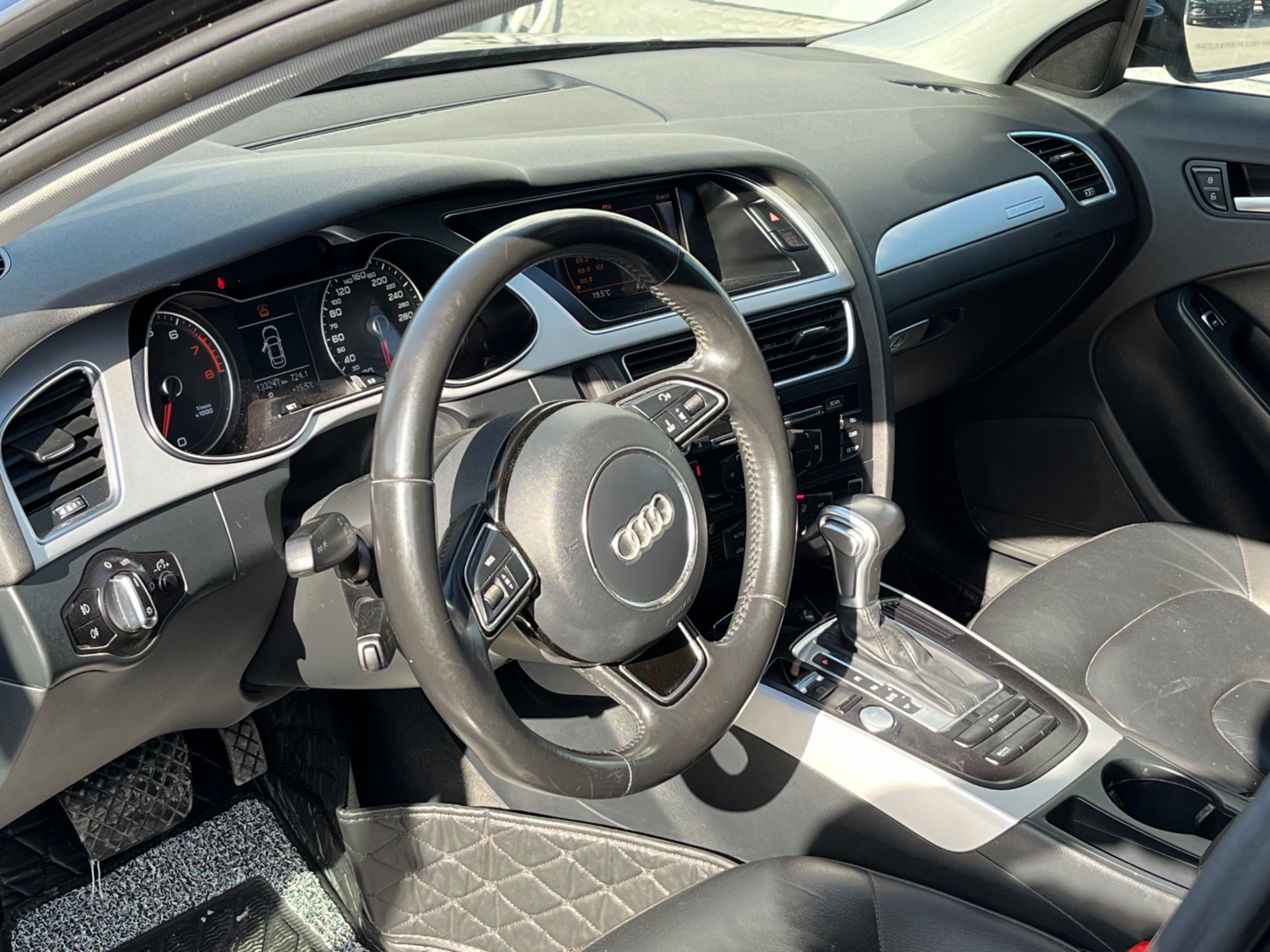 /gundhu/2016-Audi-A4-8342370784776052.jpg