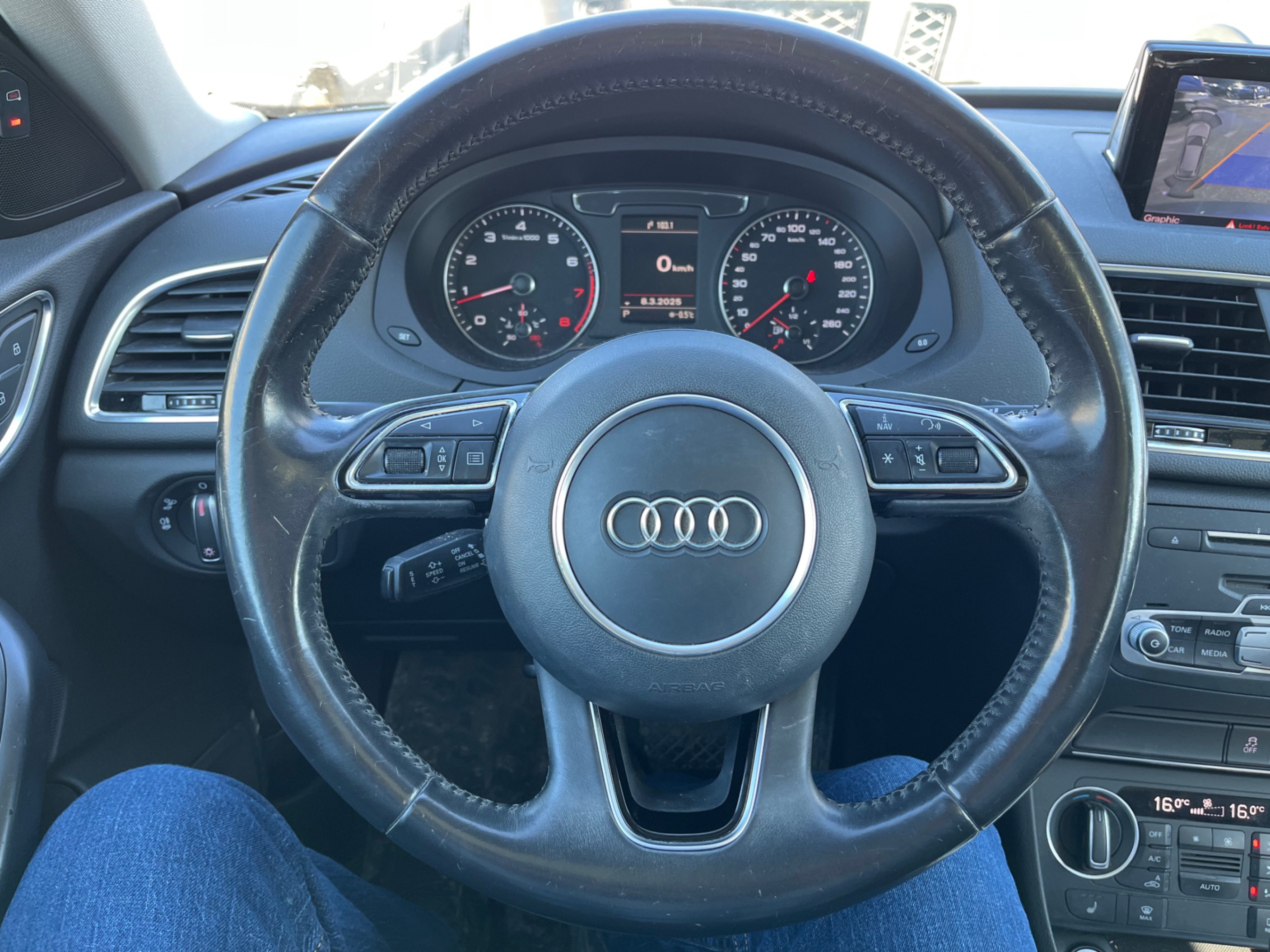 /gundhu/2016-Audi-Q3-4207569970454663.jpg