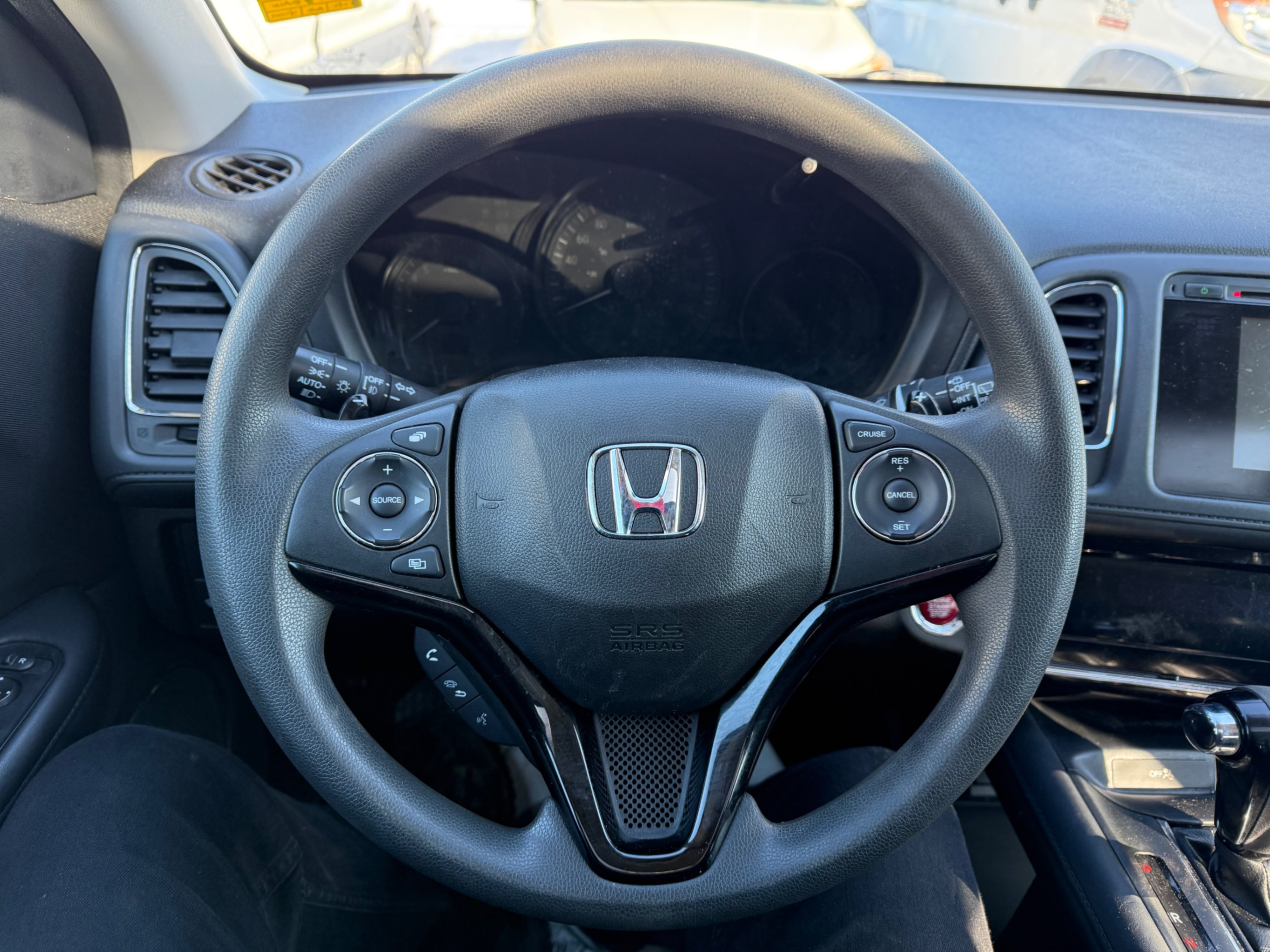 /gundhu/2016-Honda-HR-V-08314340507240447.jpg