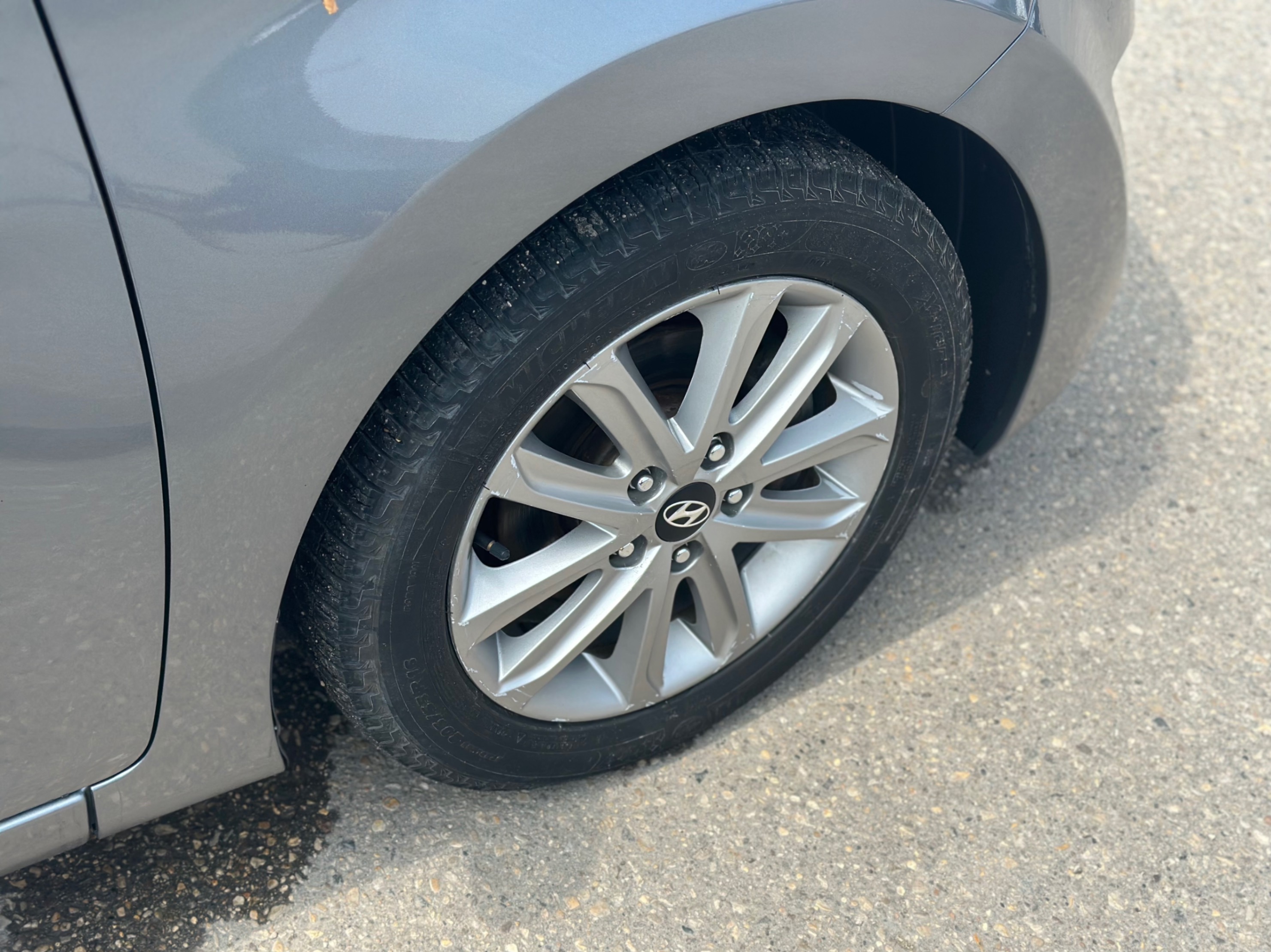 /gundhu/2016-Hyundai-Elantra-5178409901266807.jpg