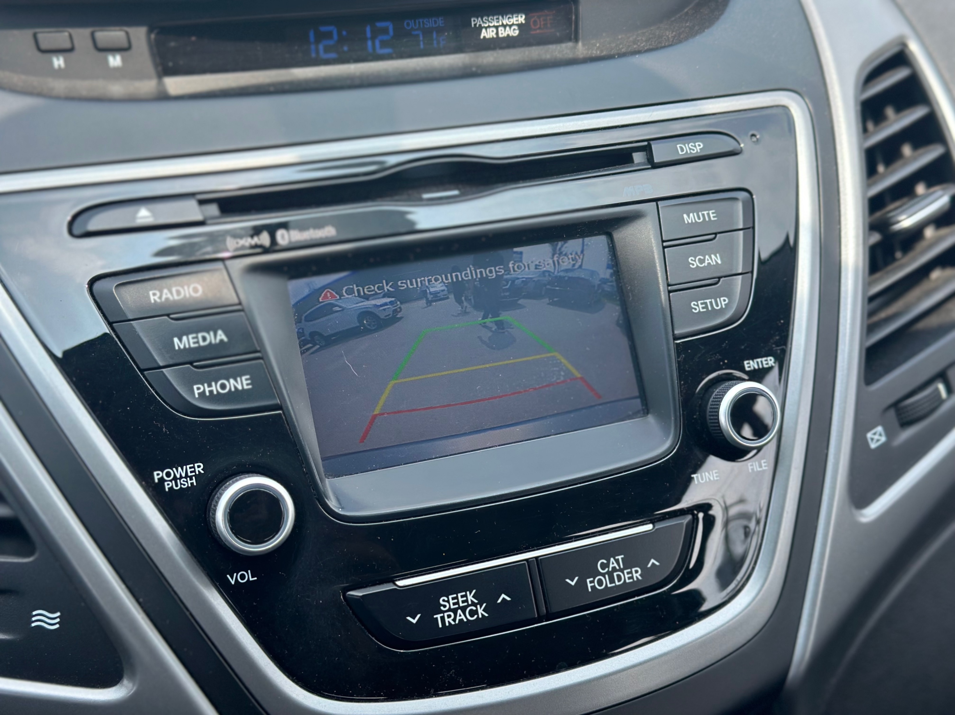 /gundhu/2016-Hyundai-Elantra-9072949826050534.jpg