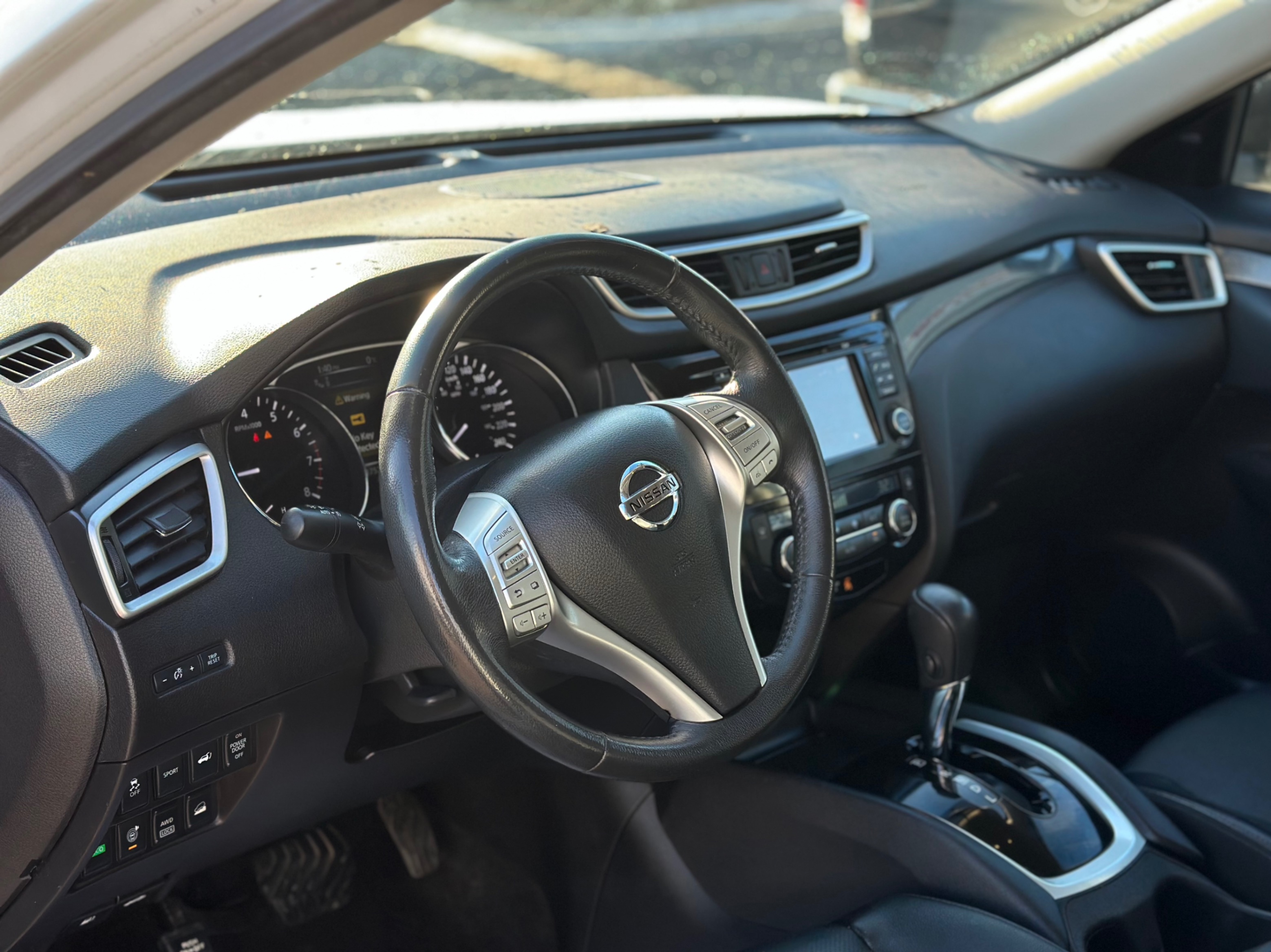 /gundhu/2016-Nissan-Rogue-019882635282054473.jpg