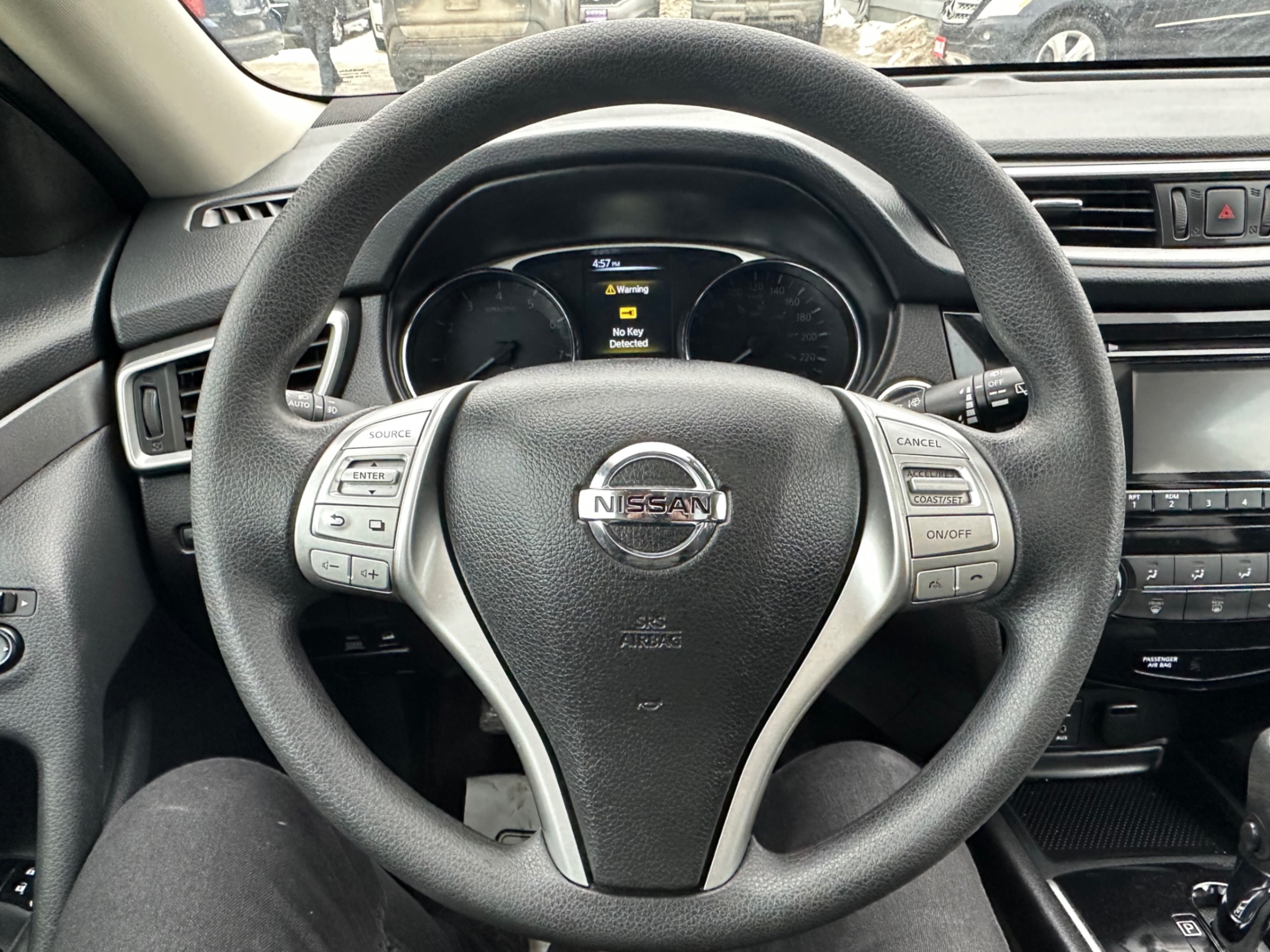 /gundhu/2016-Nissan-Rogue-5378134833903729.jpg