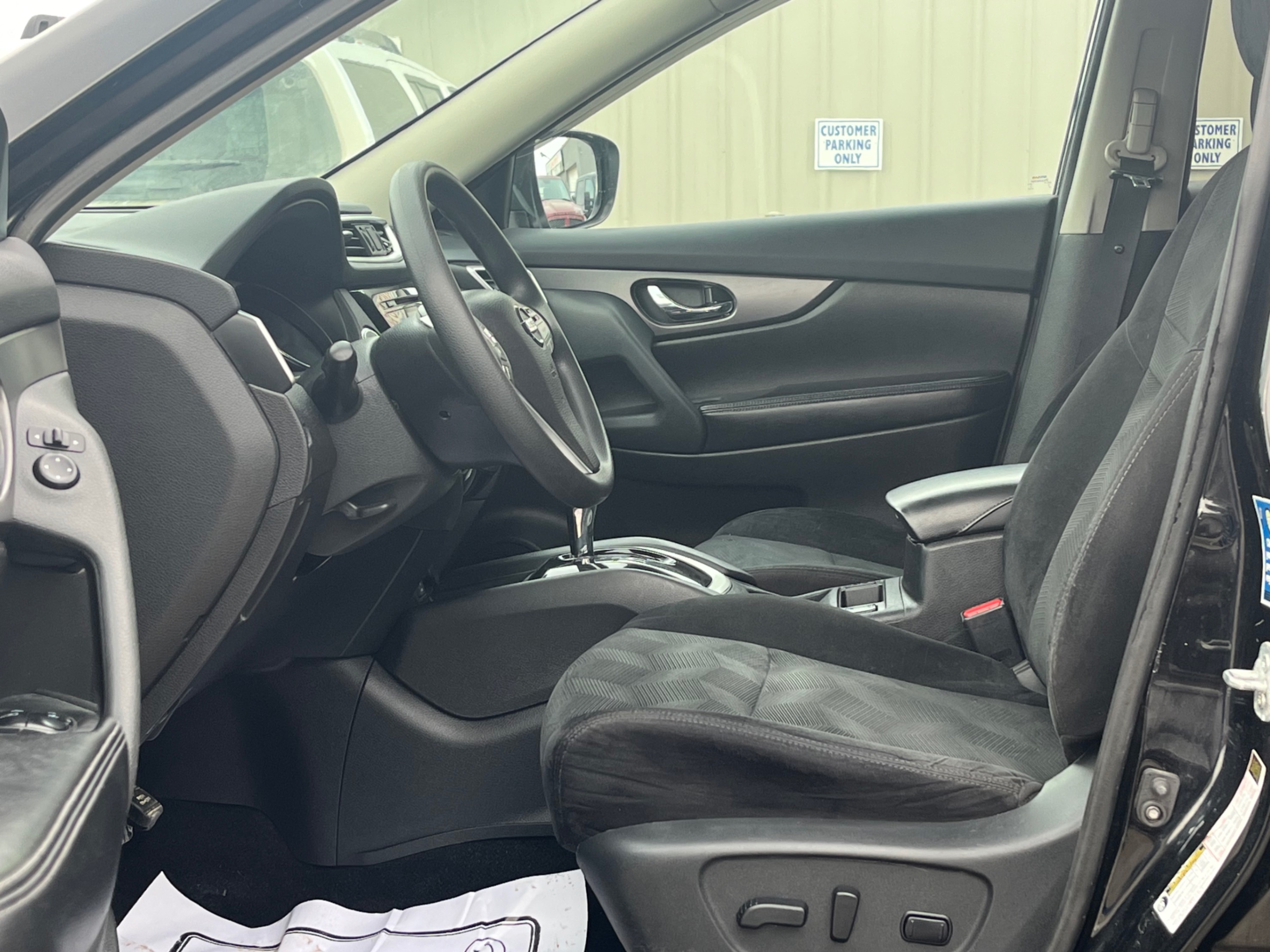 /gundhu/2016-Nissan-Rogue-7129585034149566.jpg