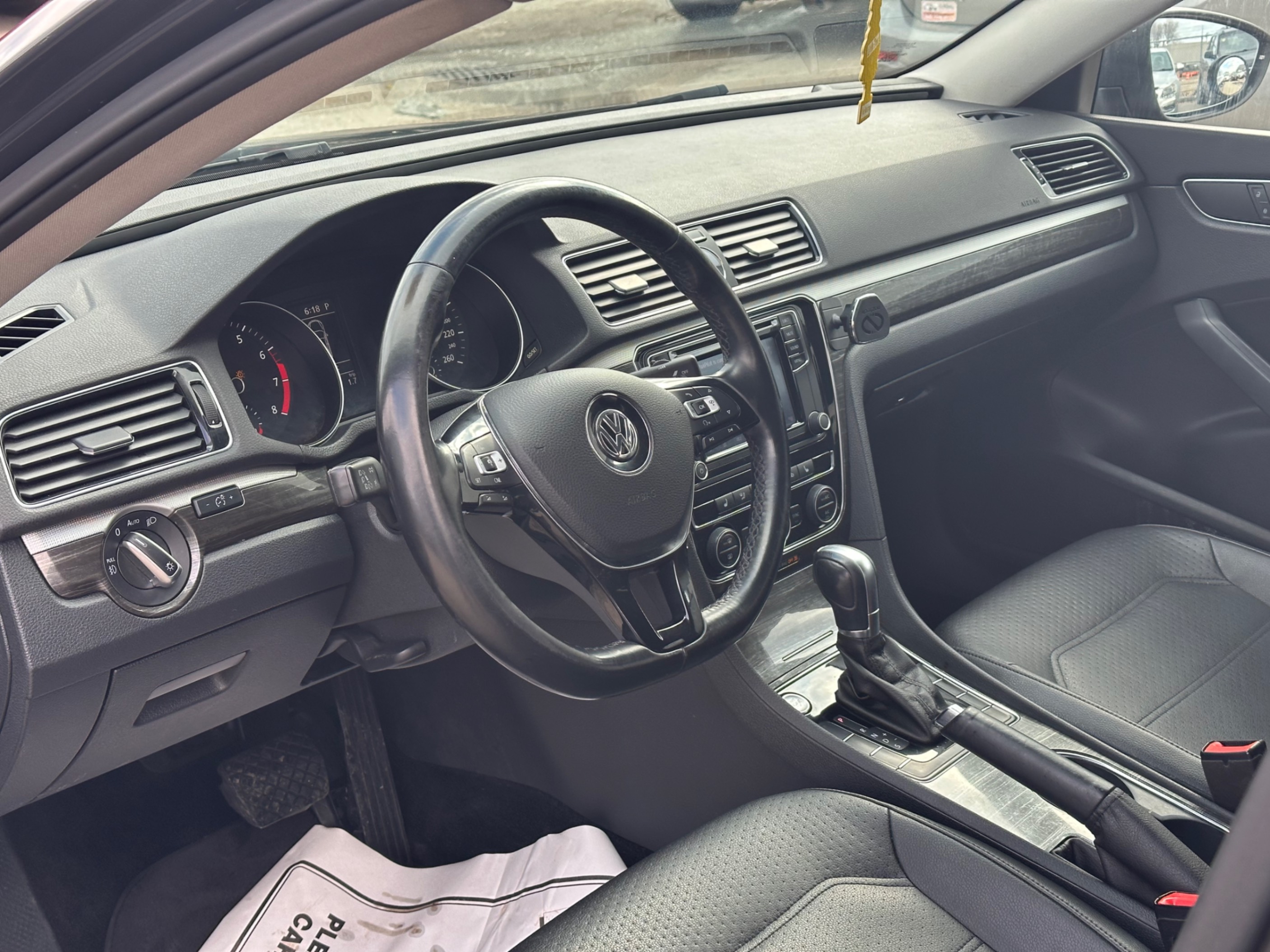 /gundhu/2016-Volkswagen-Passat-8832237119608755.jpg