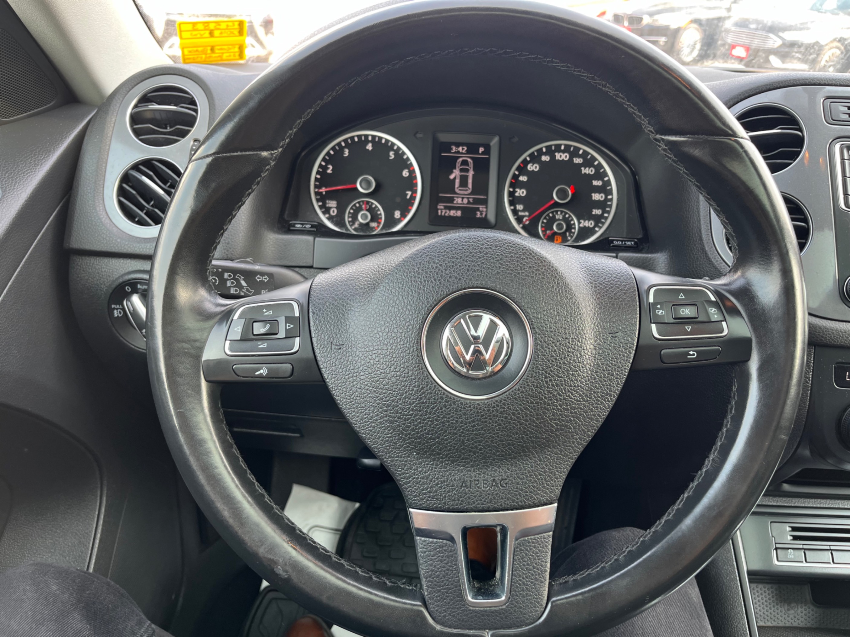 /gundhu/2016-Volkswagen-Tiguan-7330149291304118.jpg