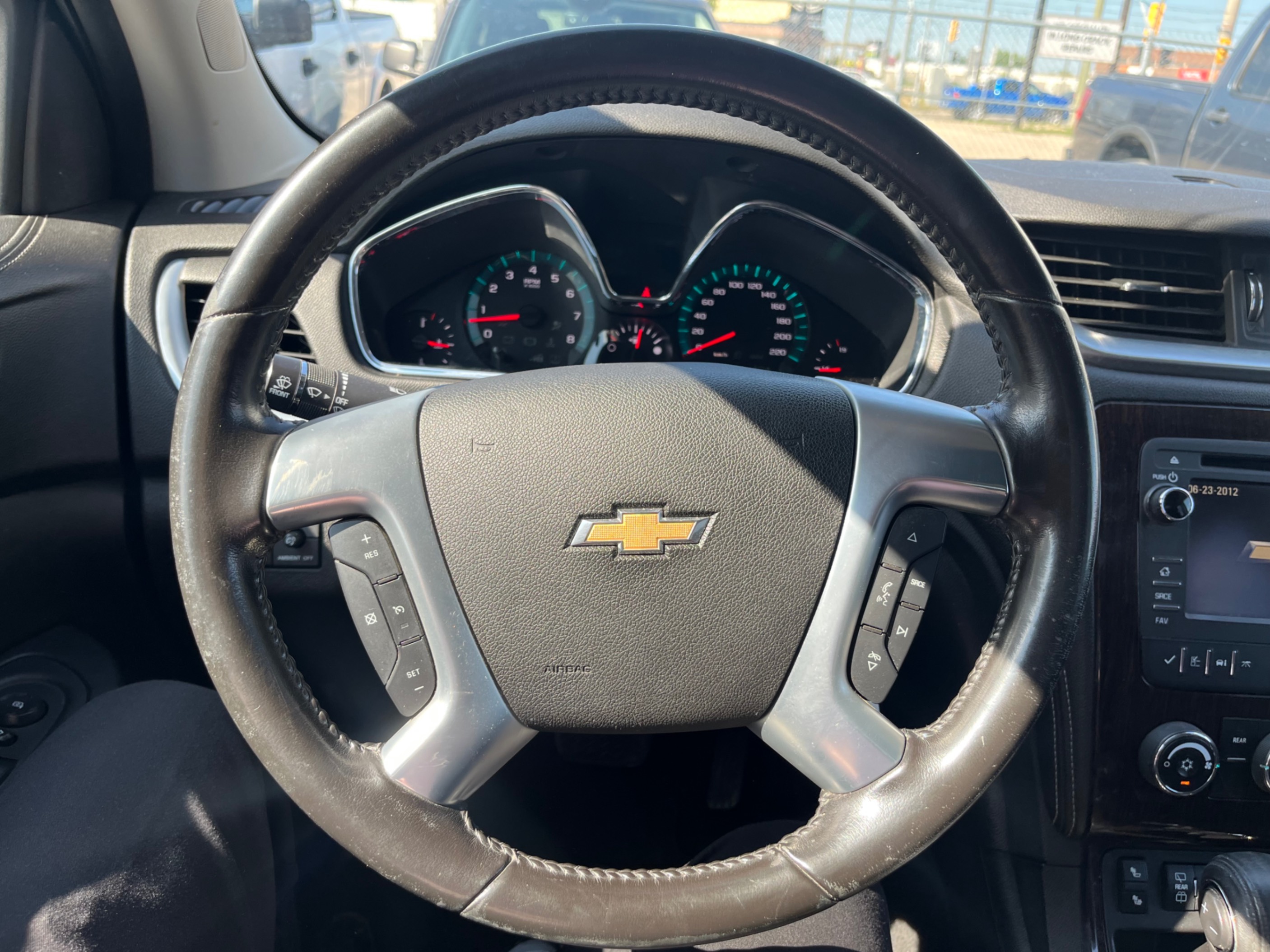 /gundhu/2017-Chevrolet-Traverse-4202527050193958.jpg