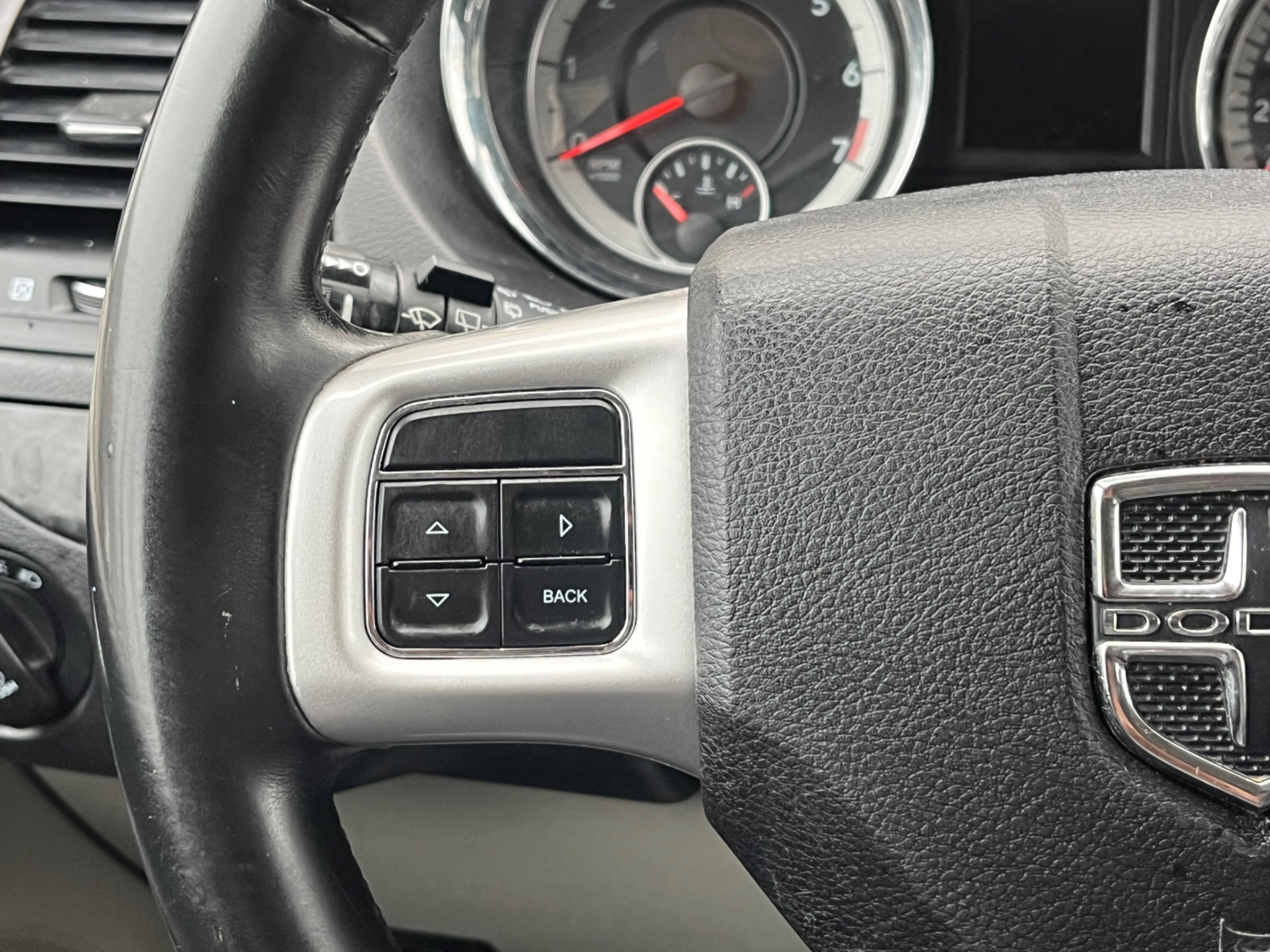 /gundhu/2017-Dodge-GrandCaravan-8576357120912466.jpg