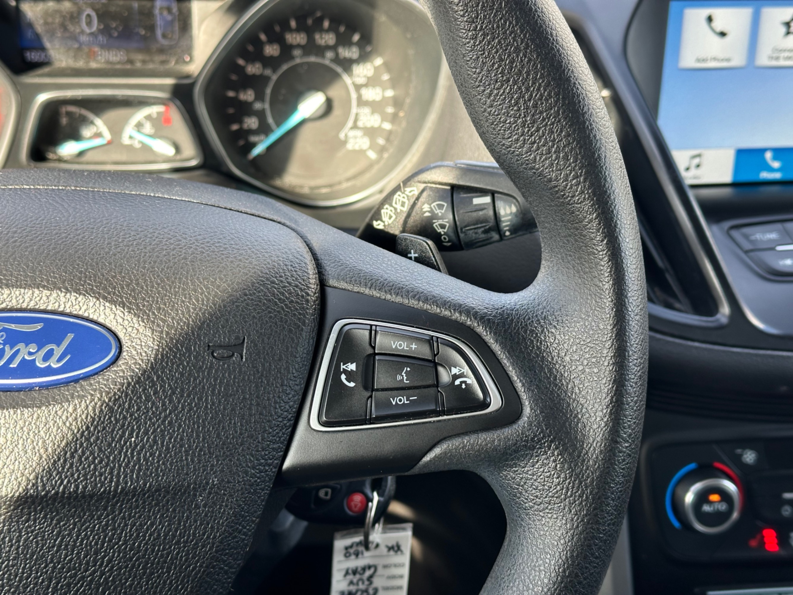 /gundhu/2017-Ford-Escape-8533111530180995.jpg