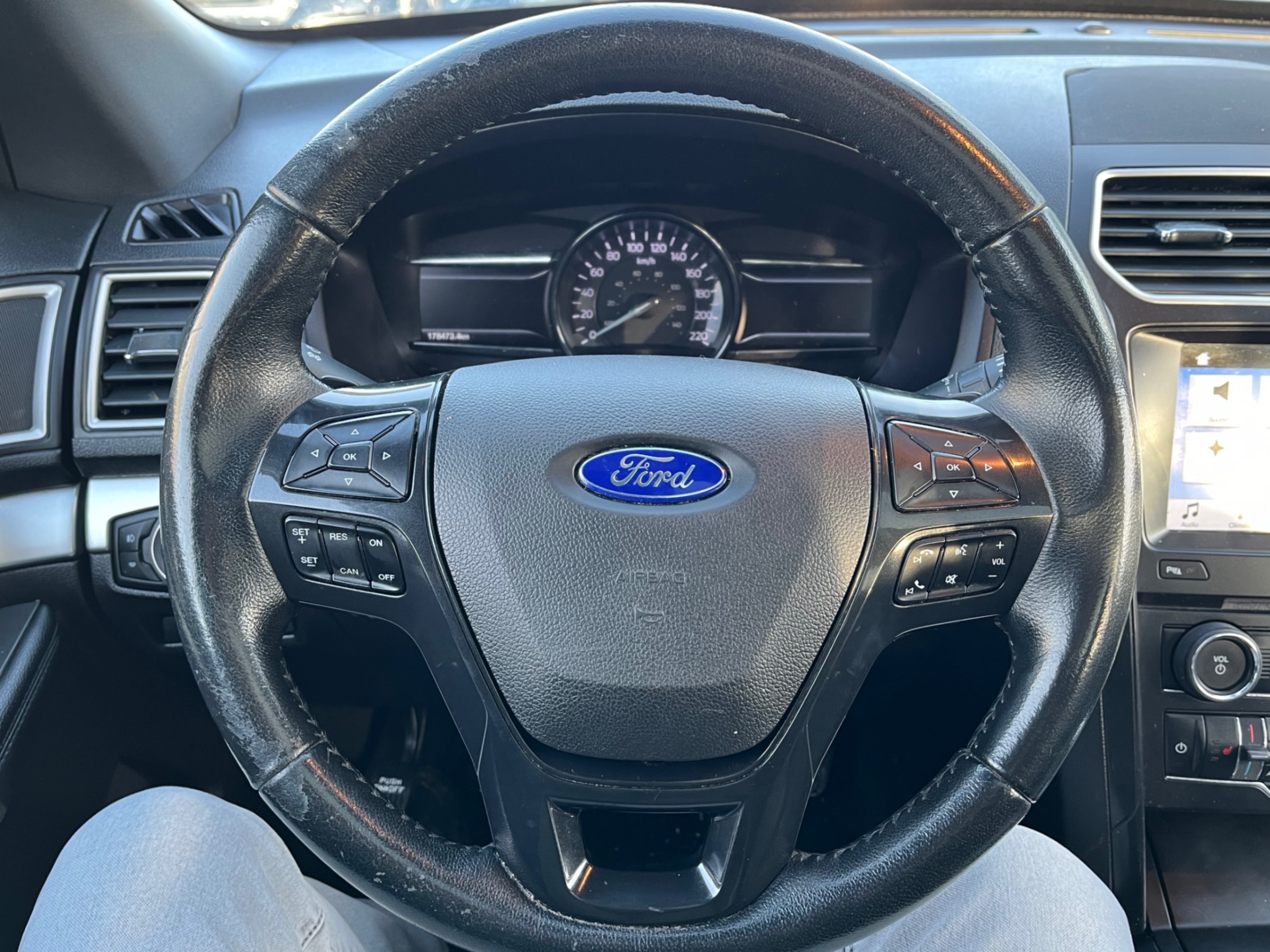 /gundhu/2017-Ford-Explorer-9064866215550613.jpg