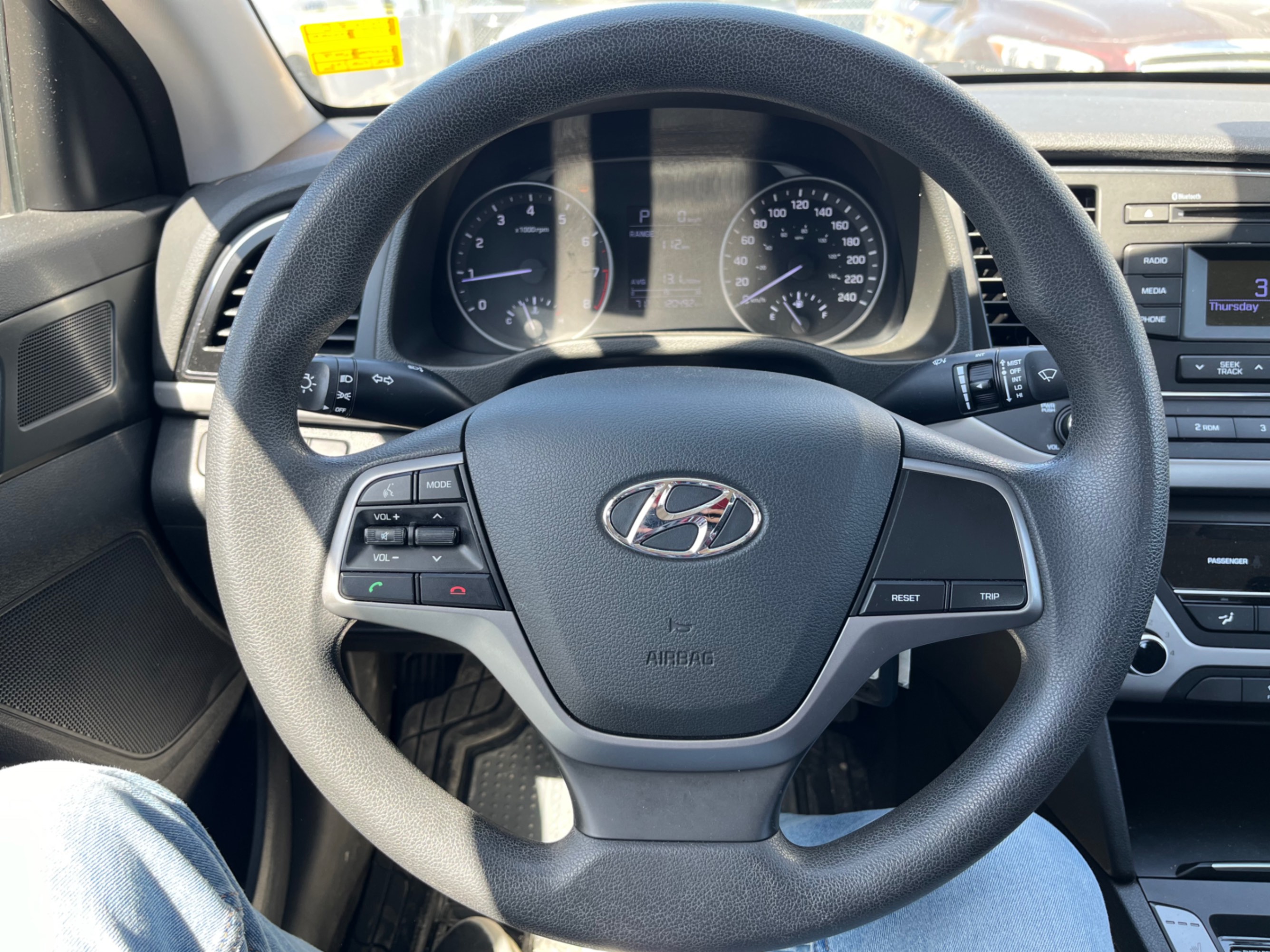 /gundhu/2017-Hyundai-Elantra-29689025477691966.jpg