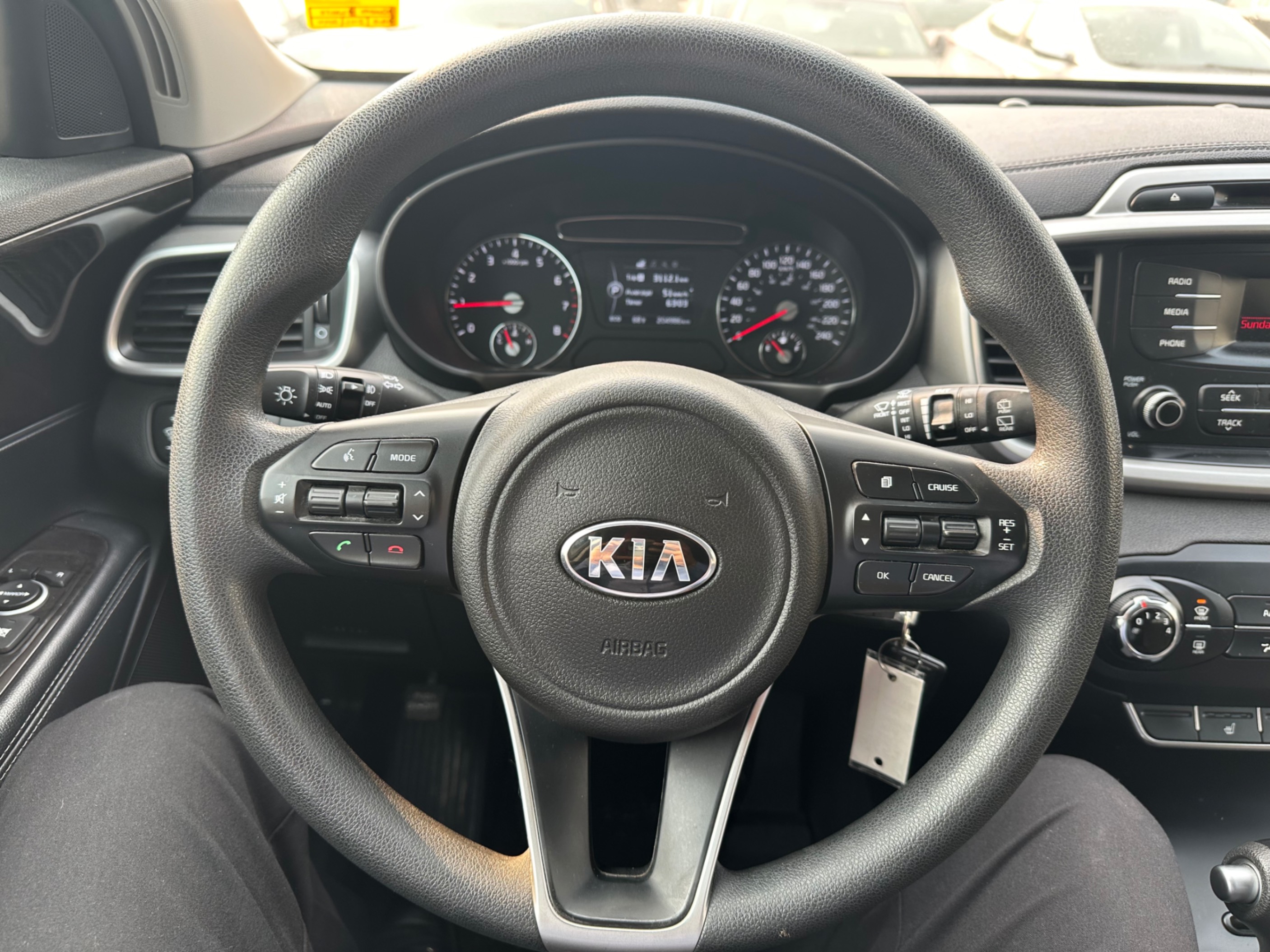 /gundhu/2017-Kia-Sorento-3466400105664309.jpg