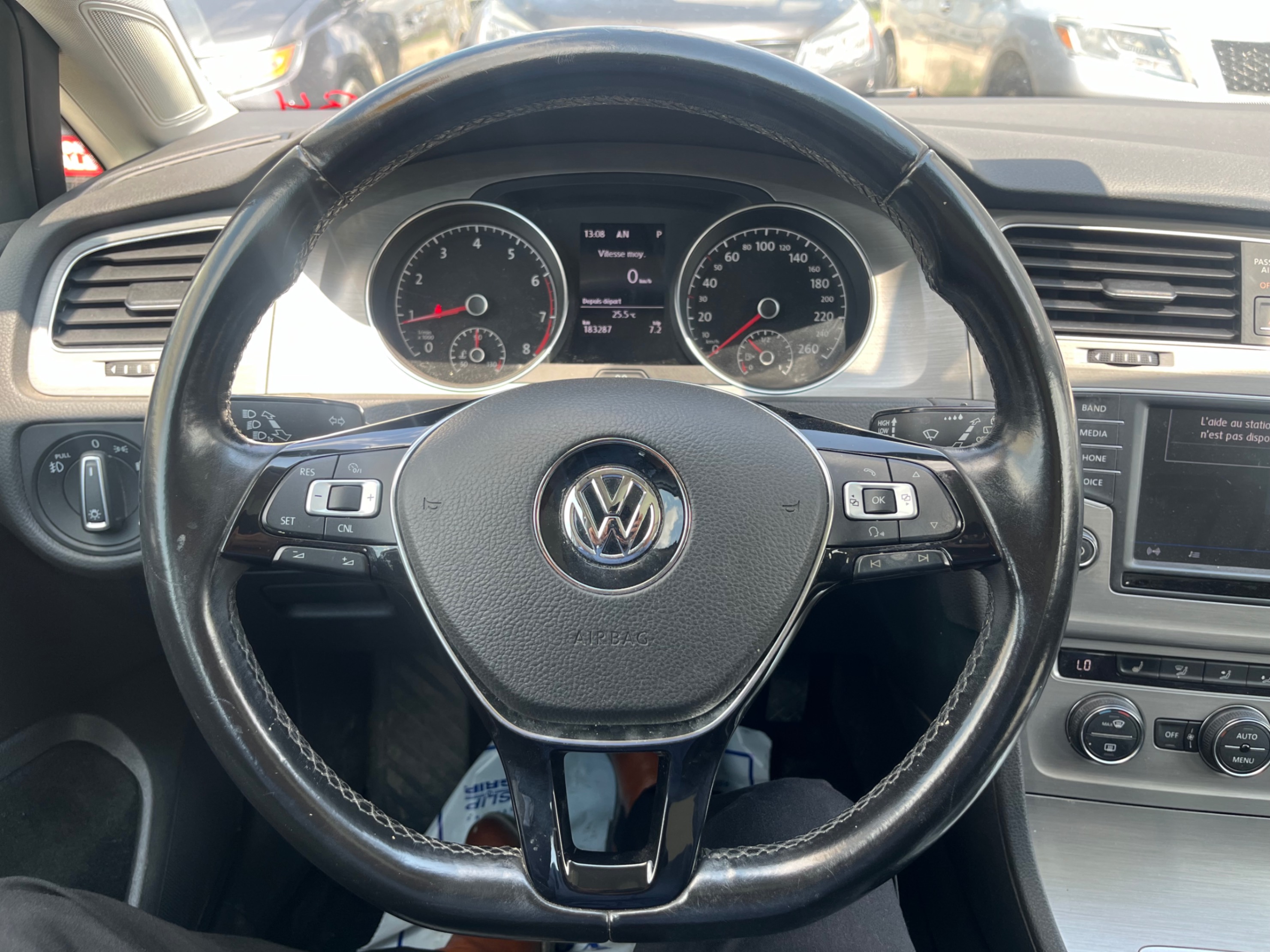 /gundhu/2017-Volkswagen-GolfSportWagen-056977077165172973.jpg