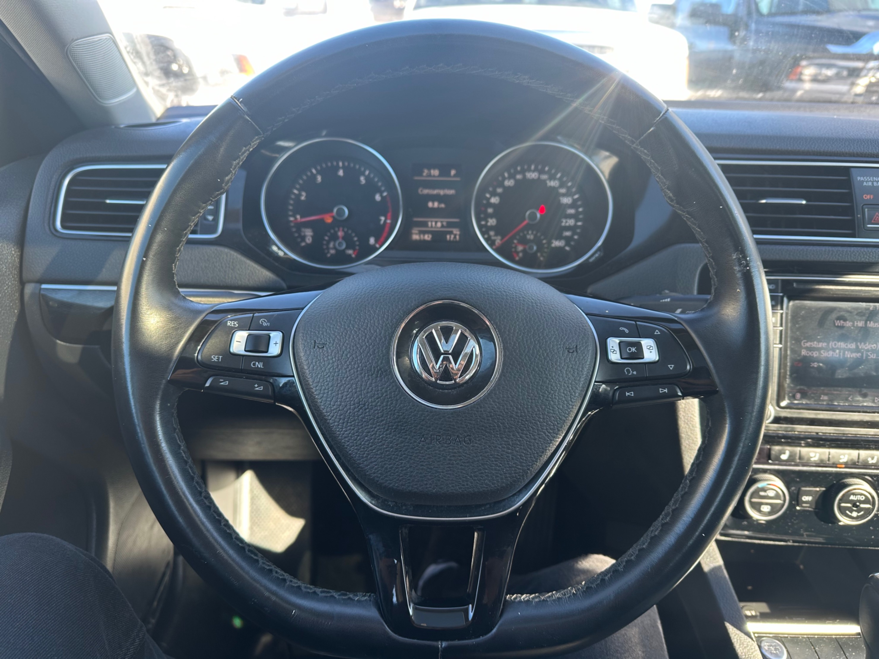 /gundhu/2017-Volkswagen-Jetta-24623259658201913.jpg