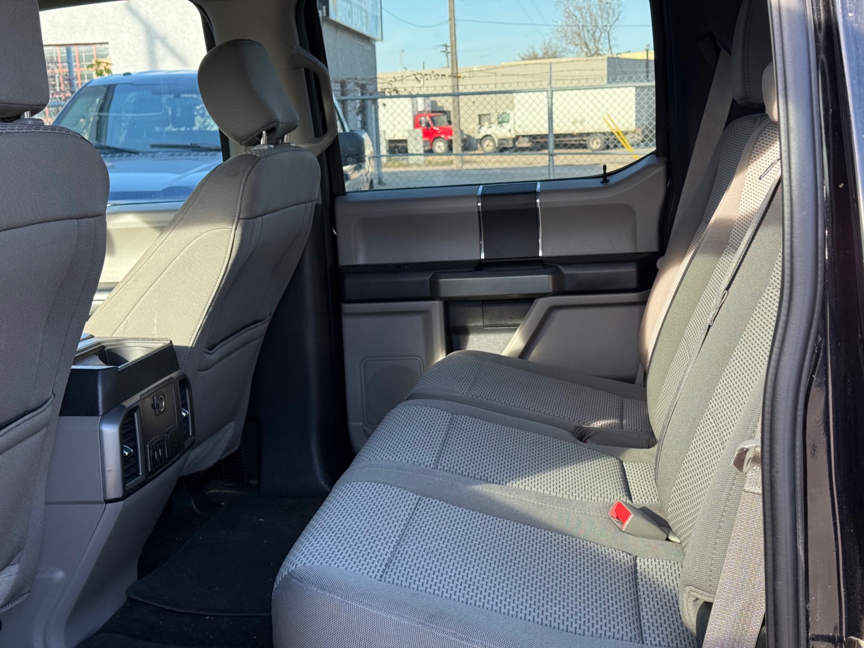 /gundhu/2018-Ford-F-150-20585833075172322.jpg