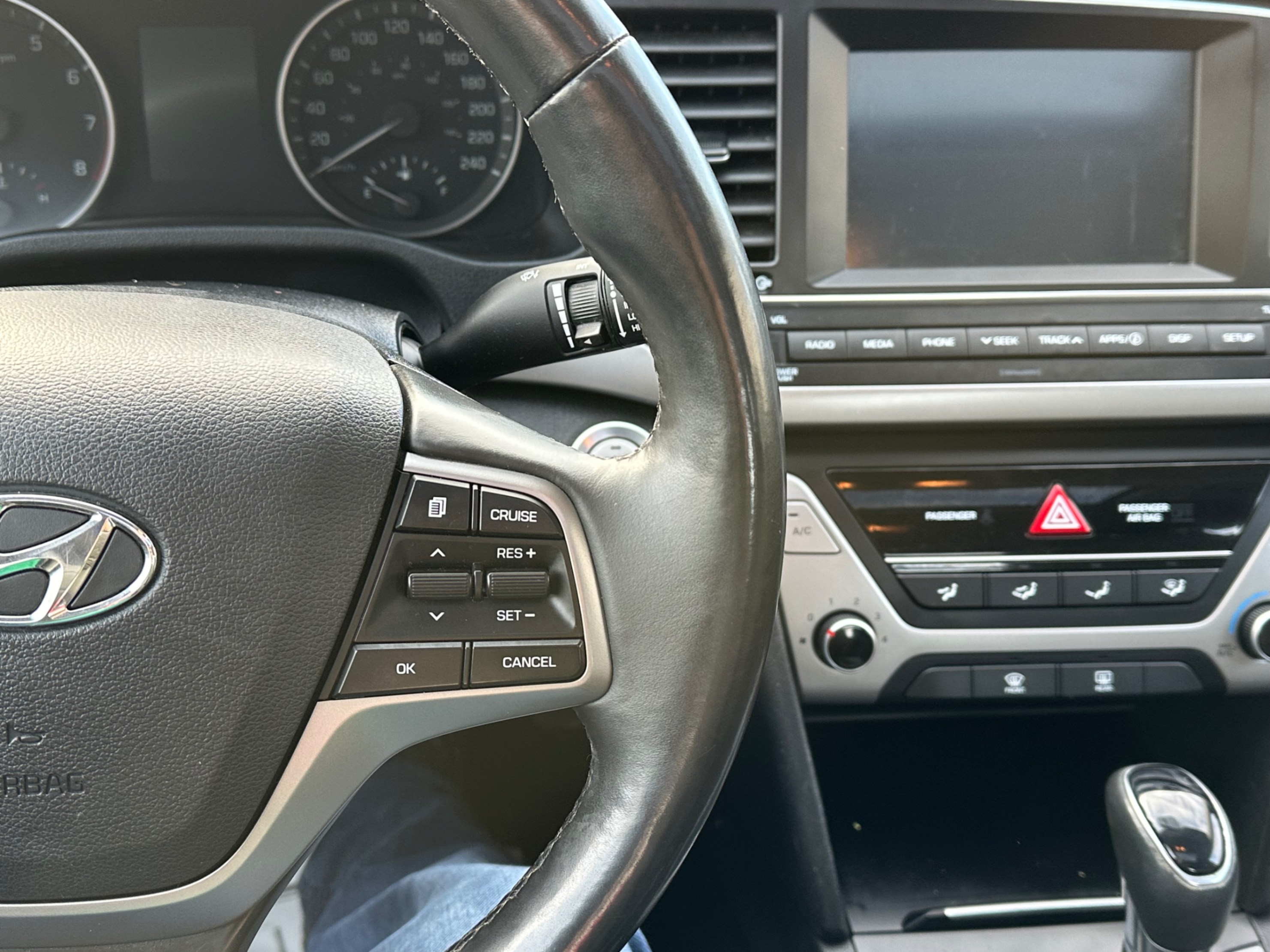 /gundhu/2018-Hyundai-Elantra-2555223129495585.jpg