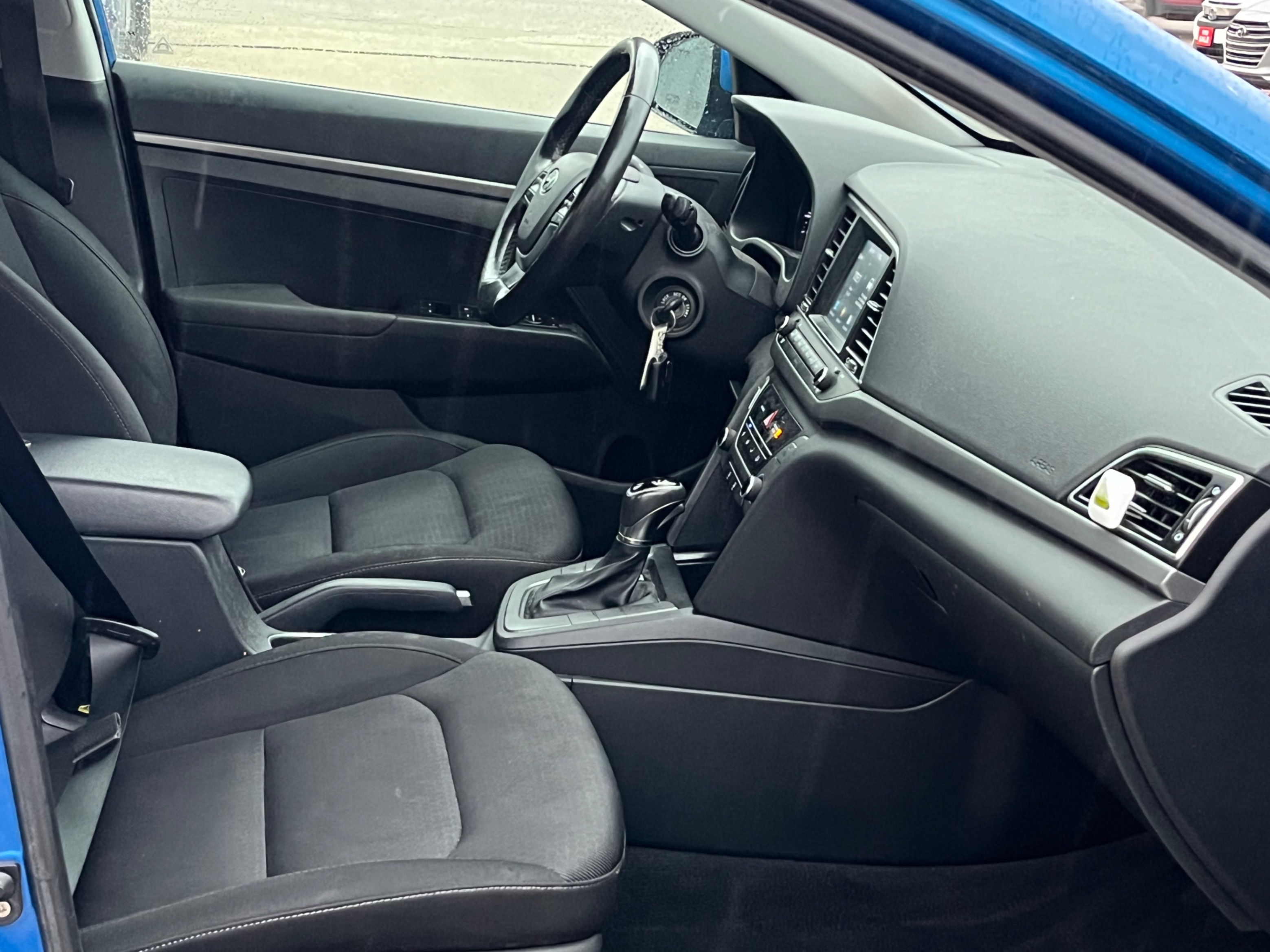 /gundhu/2018-Hyundai-Elantra-5863053653809582.jpg