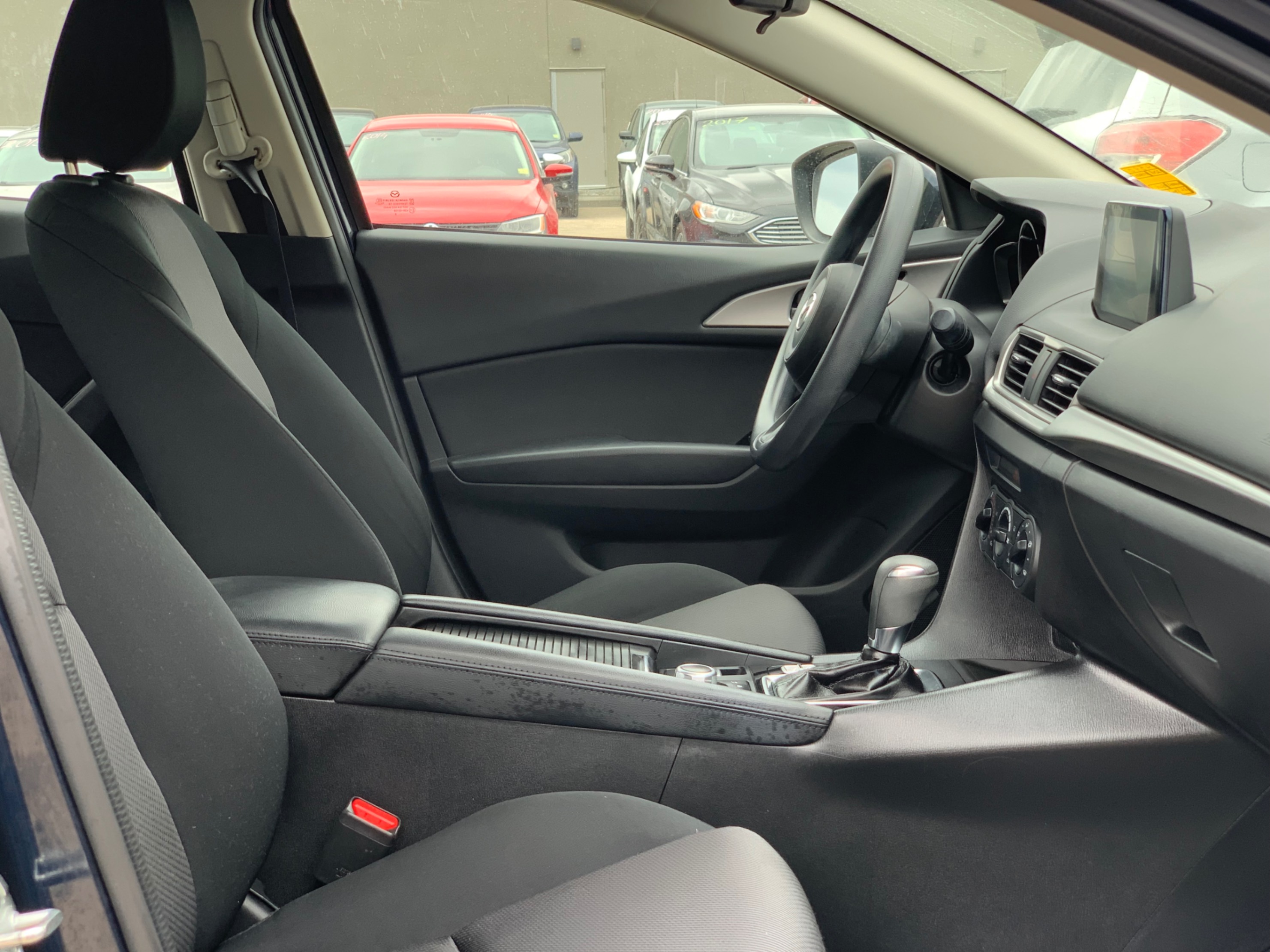 /gundhu/2018-Mazda-Mazda3-8050193907656276.jpg