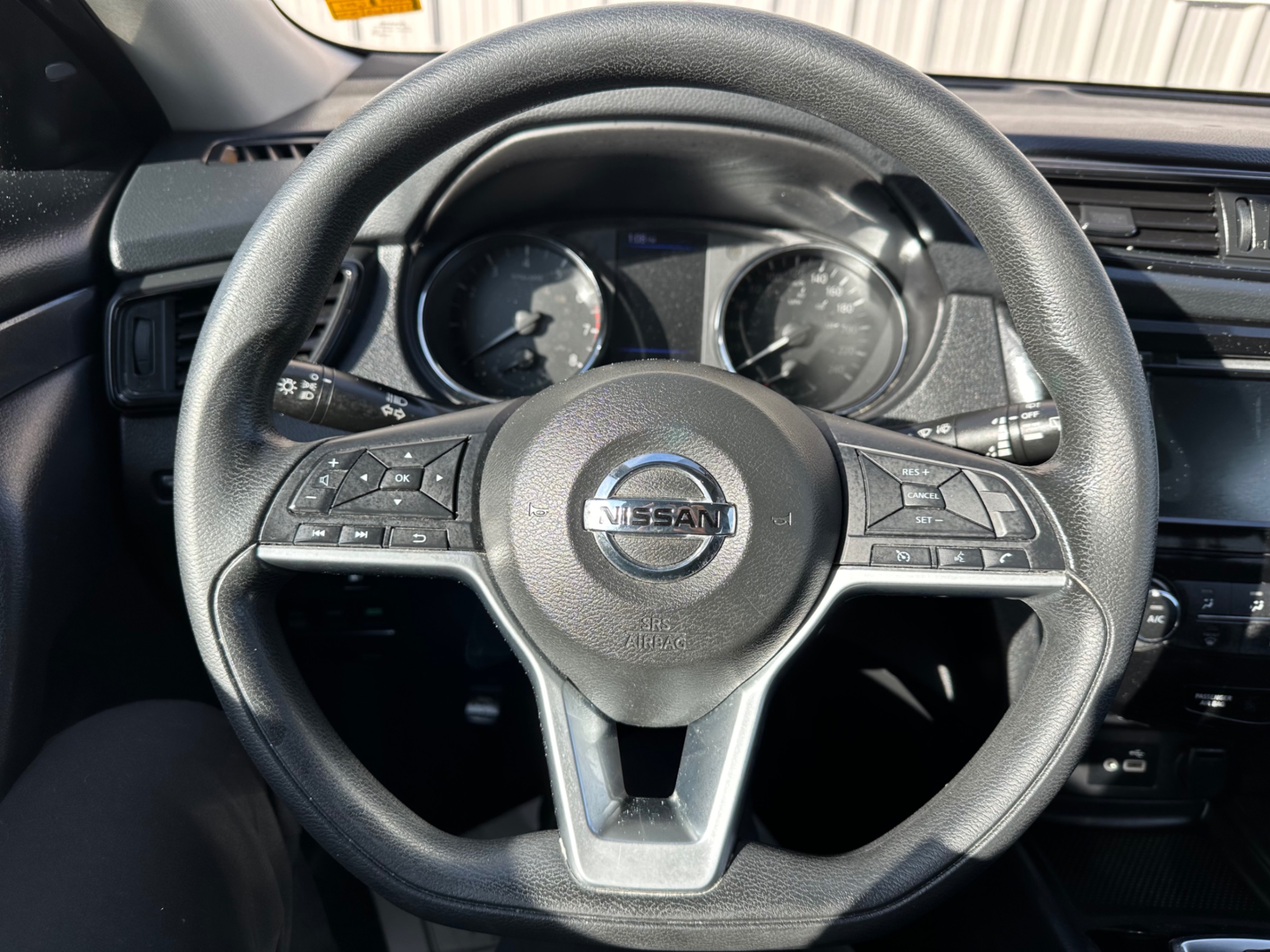 /gundhu/2018-Nissan-Rogue-8268131066146092.jpg