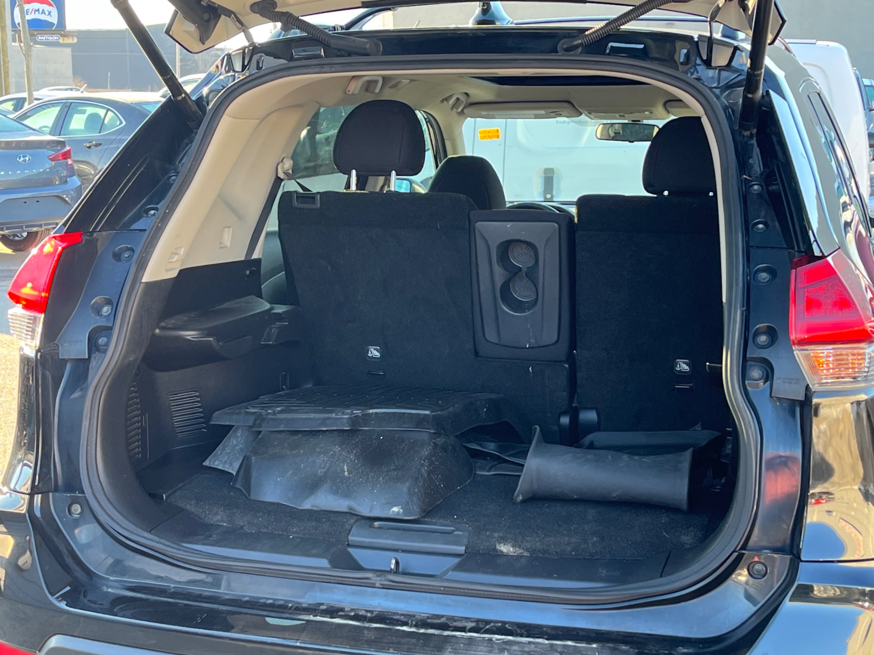 /gundhu/2018-Nissan-Rogue-9741750678361822.jpg