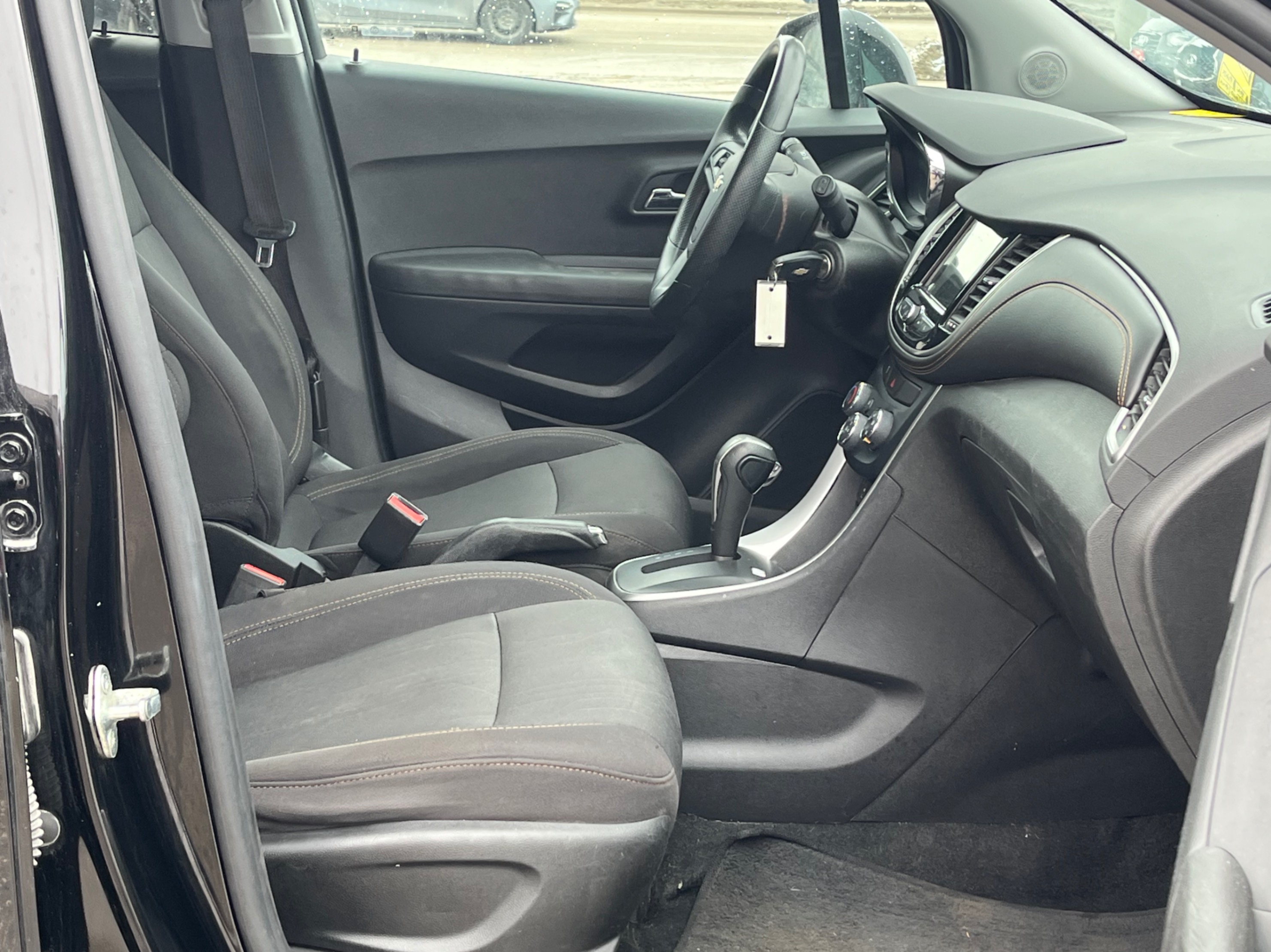 /gundhu/2019-Chevrolet-Trax-38645825167775927.jpg