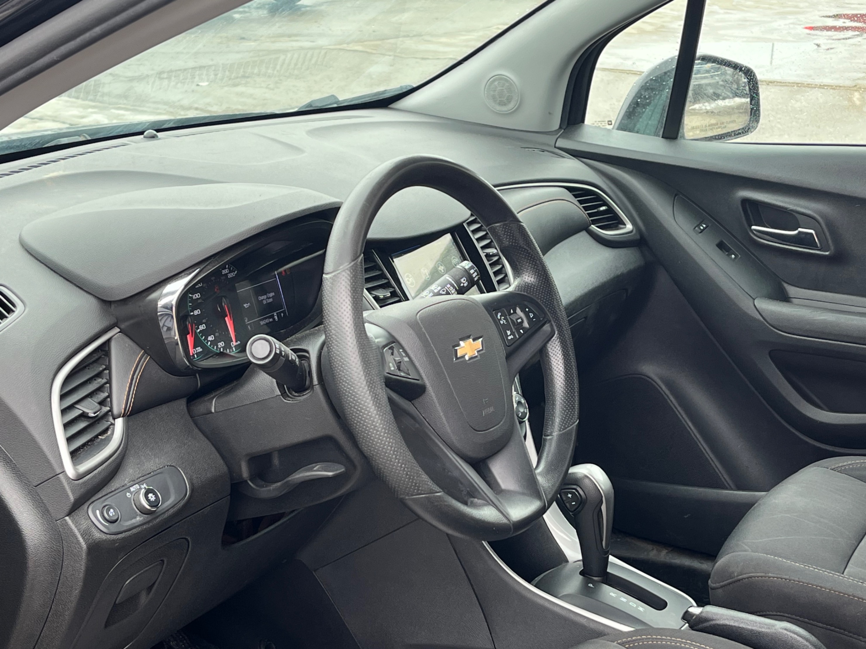 /gundhu/2019-Chevrolet-Trax-8389310250694912.jpg