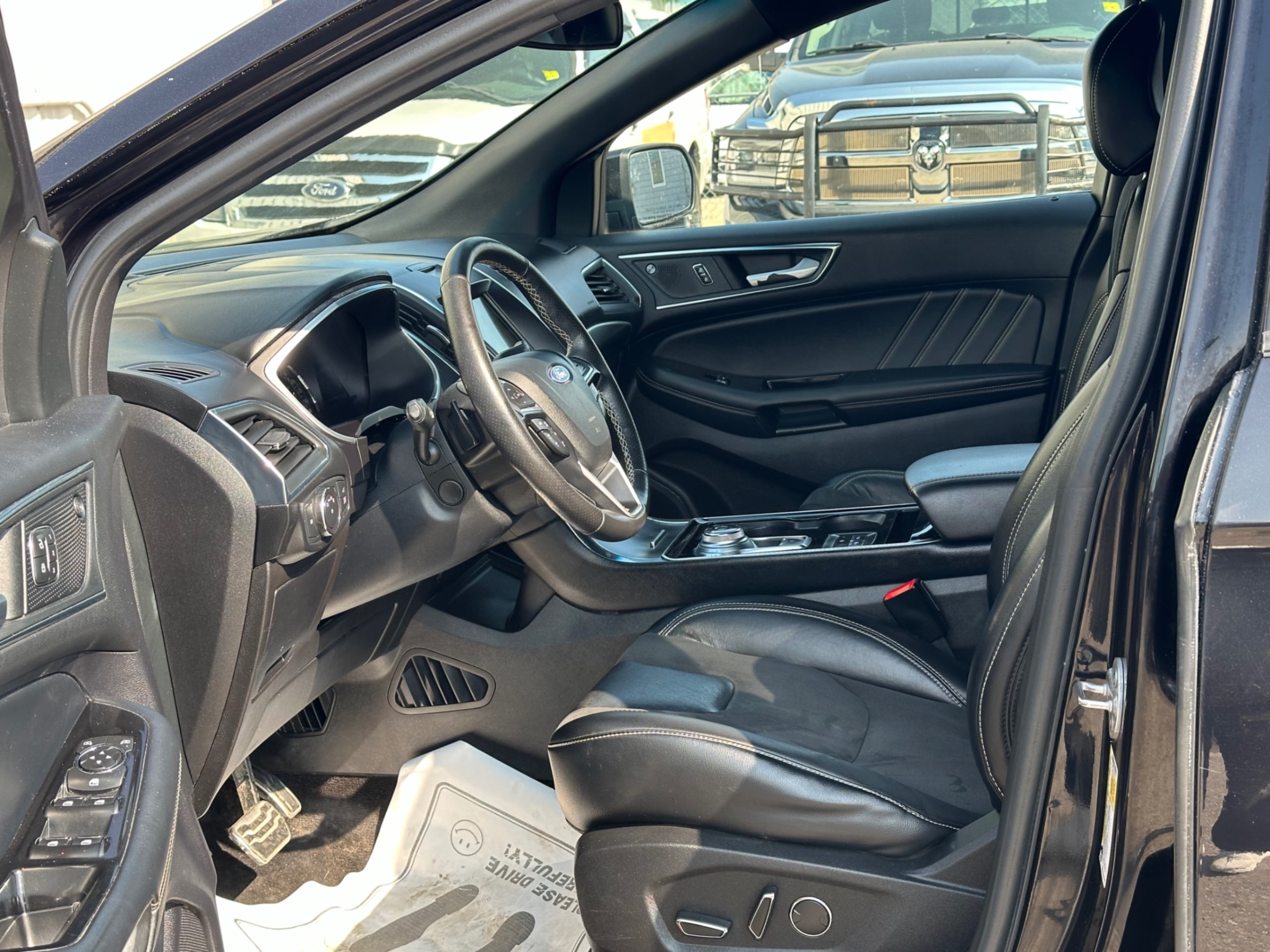 /gundhu/2019-Ford-Edge-38326336752567935.jpg