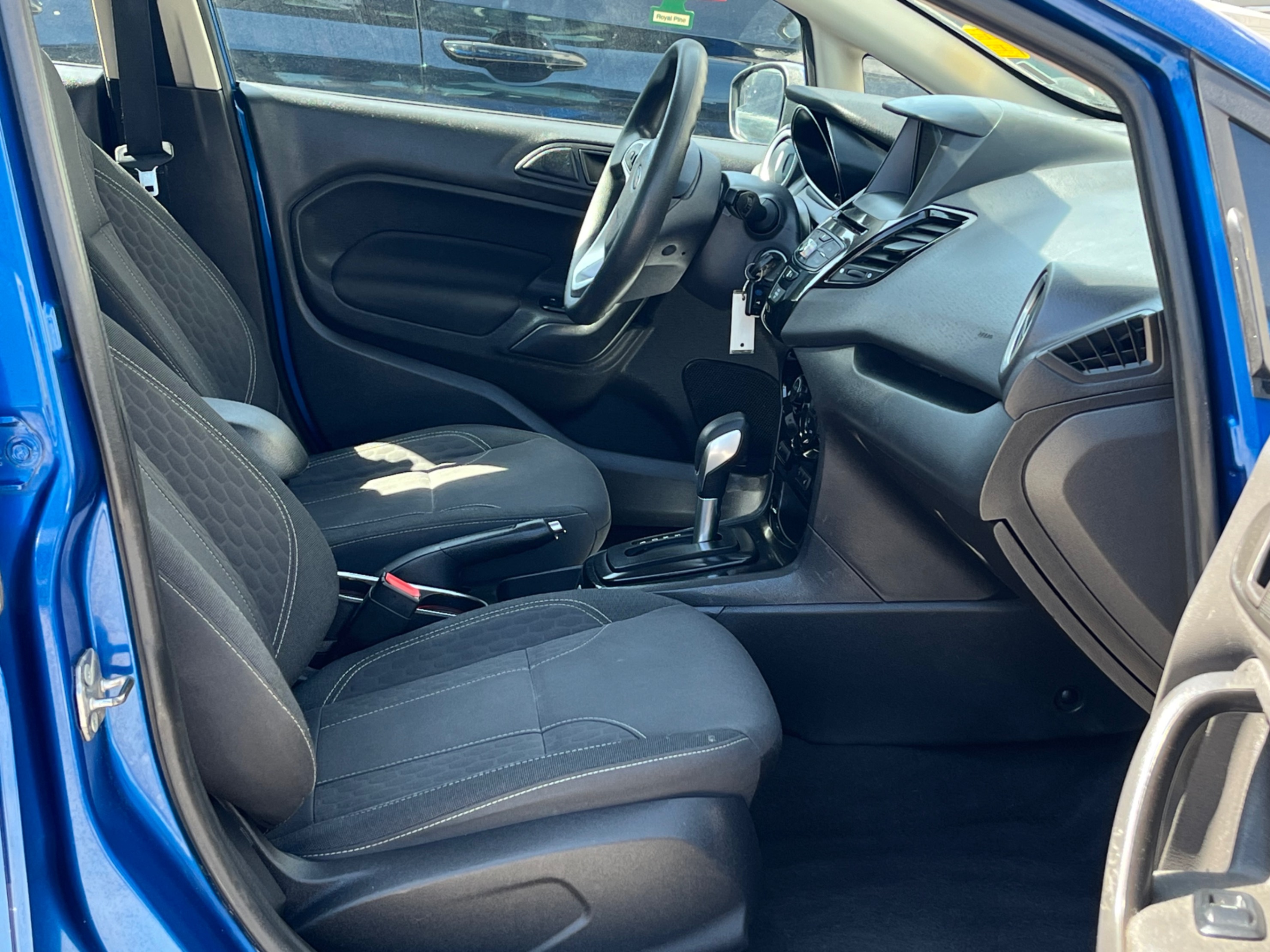 /gundhu/2019-Ford-Fiesta-9630091824000564.jpg