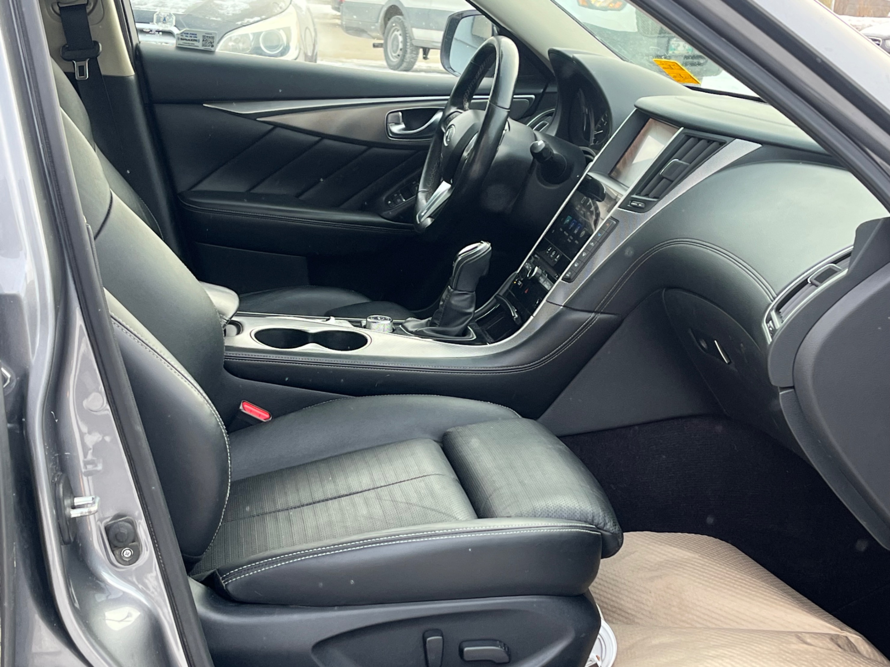 /gundhu/2019-INFINITI-Q50-09146860053131811.jpg