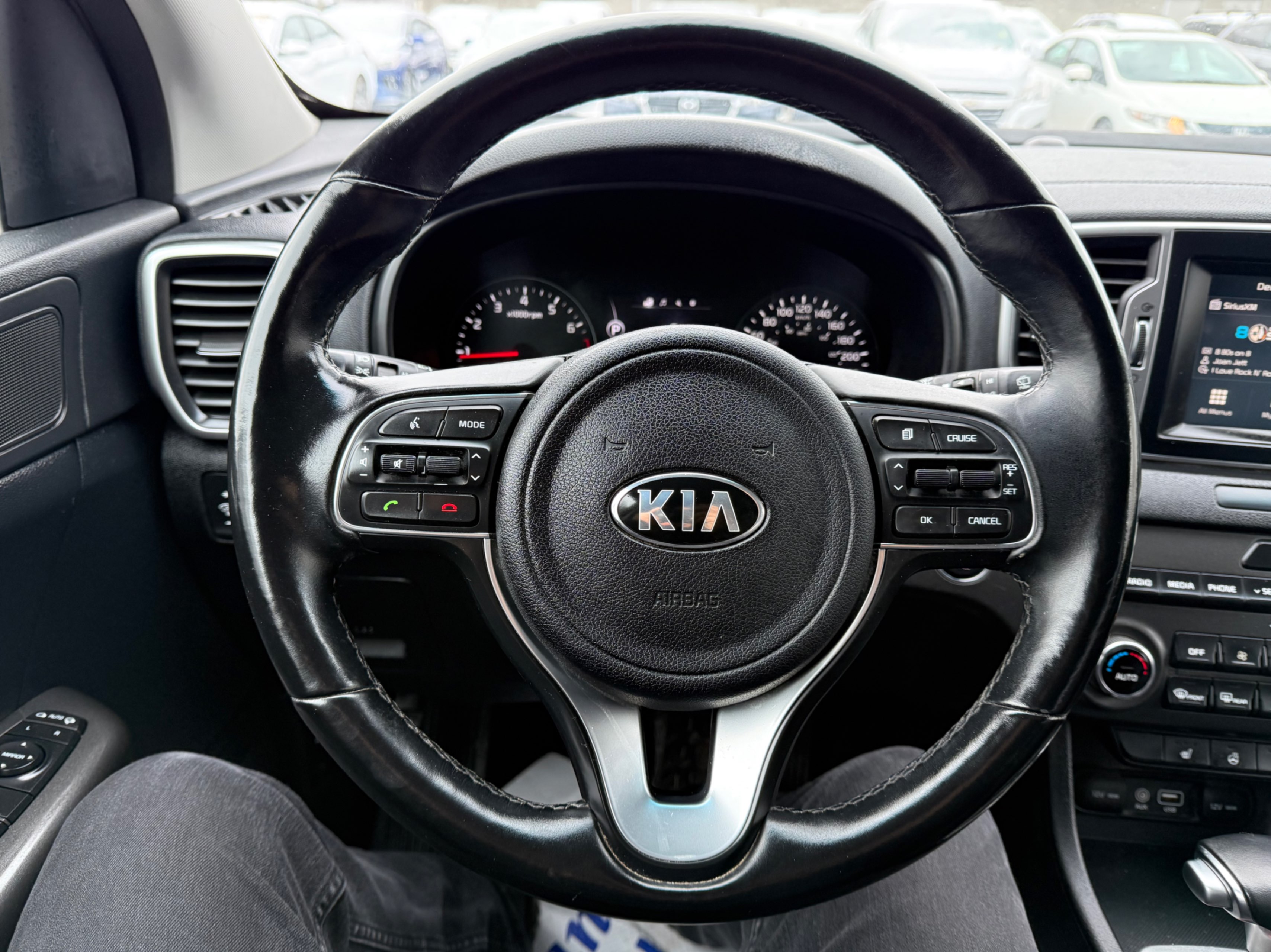 /gundhu/2019-Kia-Sportage-36025714318118096.jpg