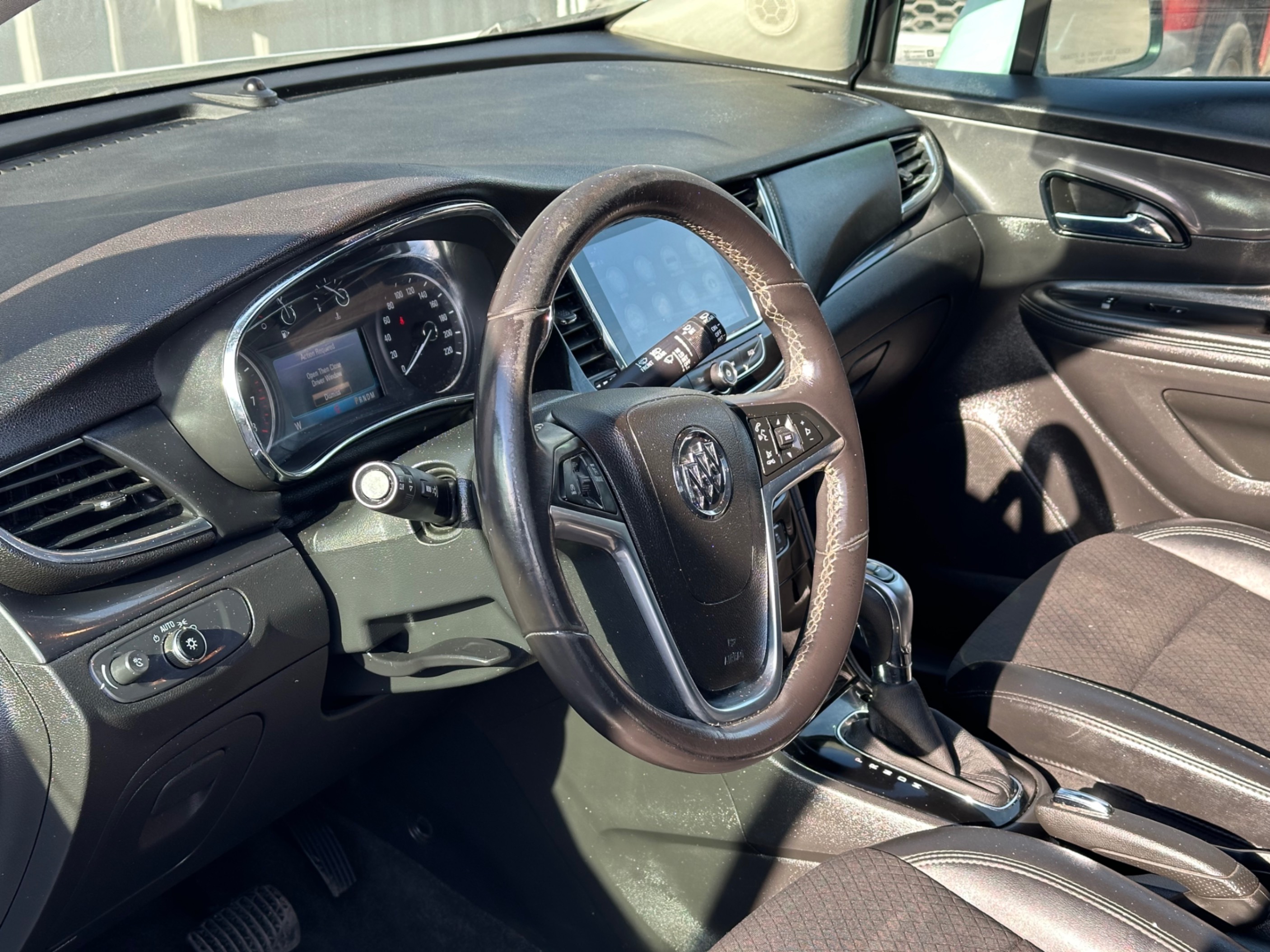/gundhu/2020-Buick-Encore-12684302145247495.jpg