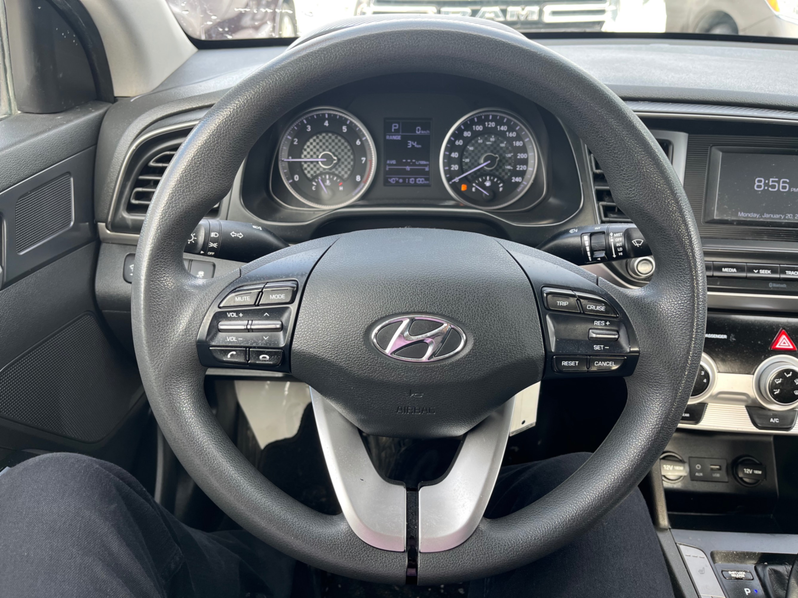 /gundhu/2020-Hyundai-Elantra-6316290312148198.jpg