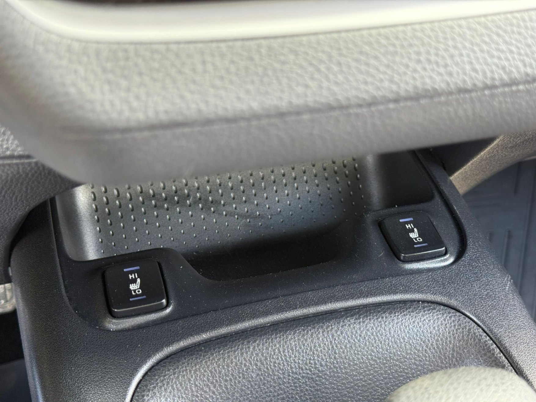 /gundhu/2024-Toyota-Corolla-5761877541670481.jpg