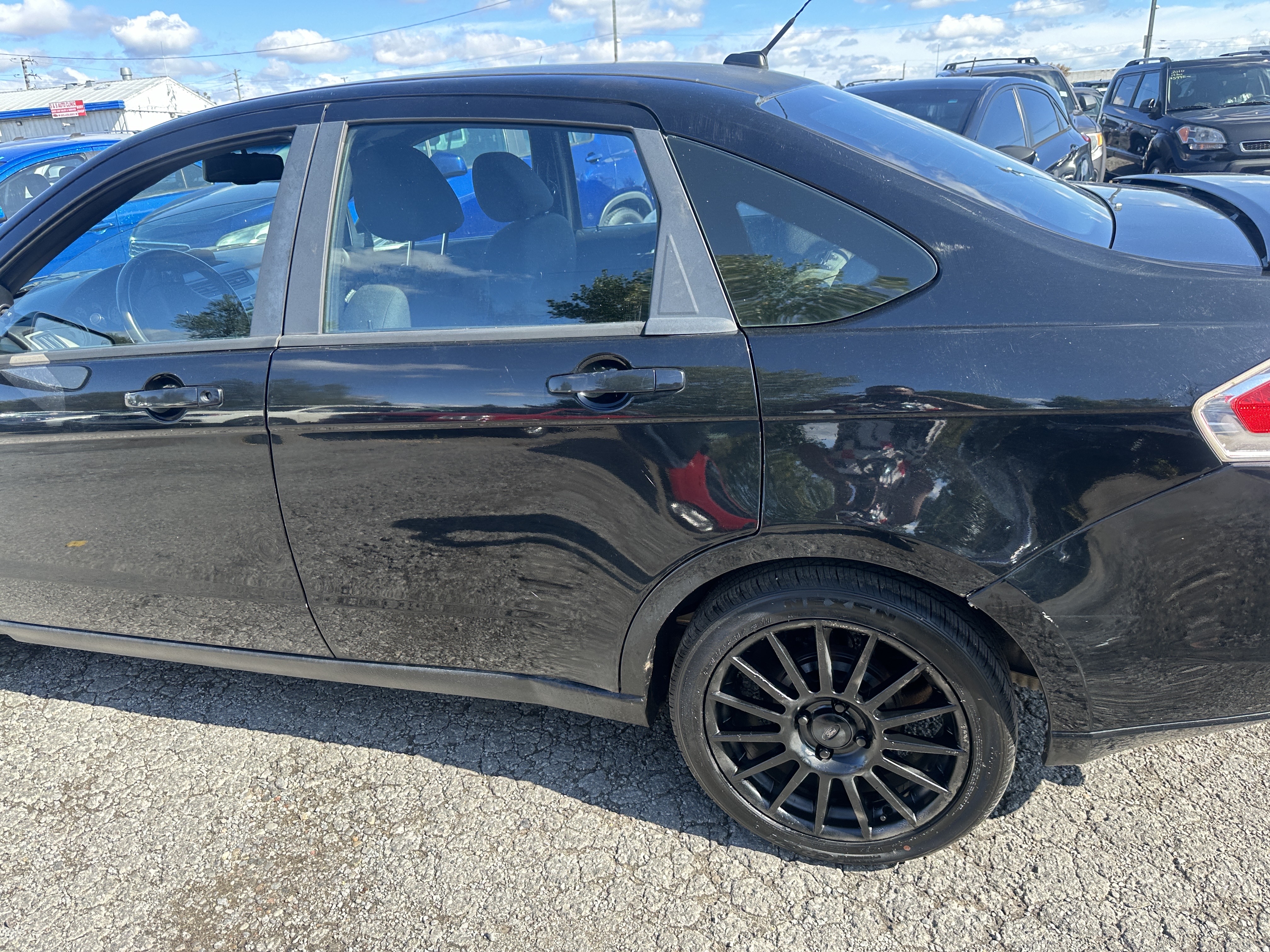 /hakimautosale/2009-Ford-Focus-5709775179843715.jpg