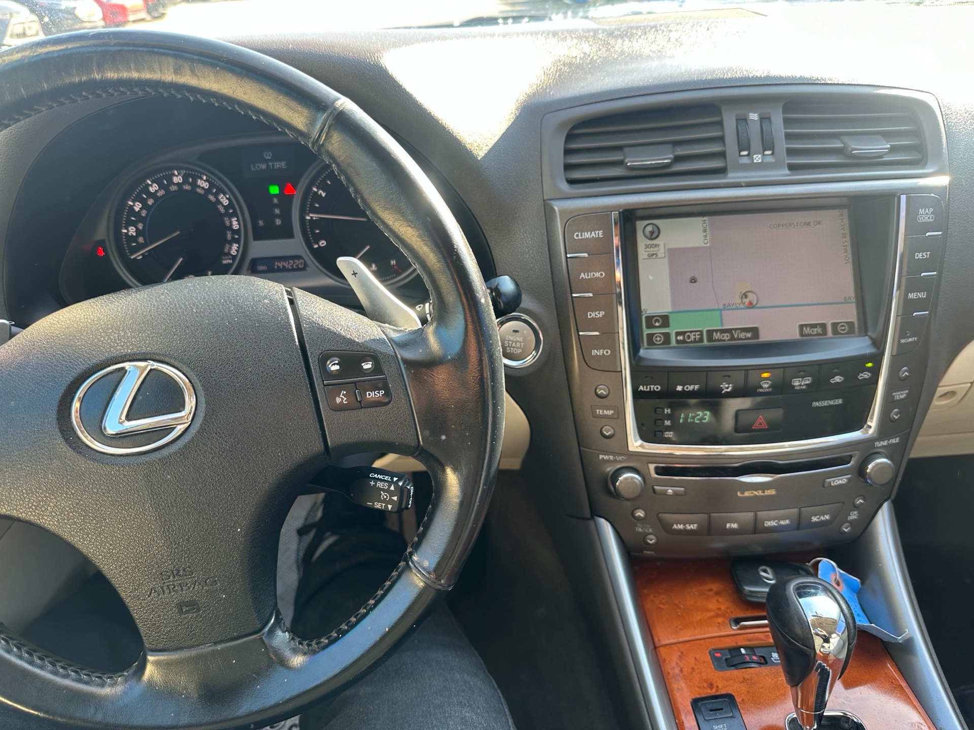 /hakimautosale/2009-Lexus-IS250-4424589177833018.jpg