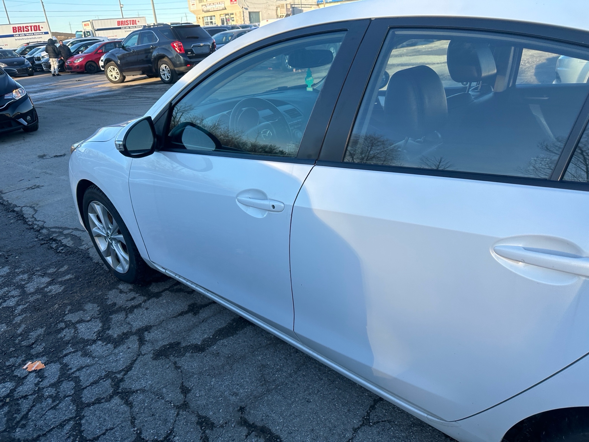 /hakimautosale/2010-Mazda-Mazda3-7945737614197304.jpg