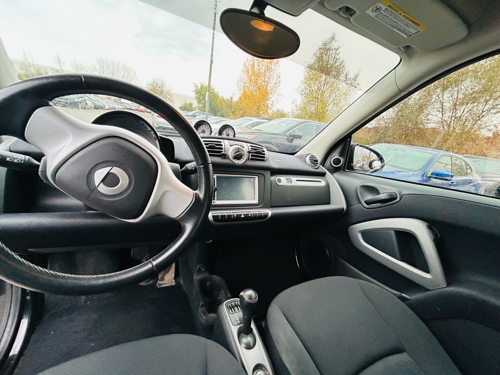 /hakimautosale/2011-Smart-Fortwo-05809752713633842.jpg