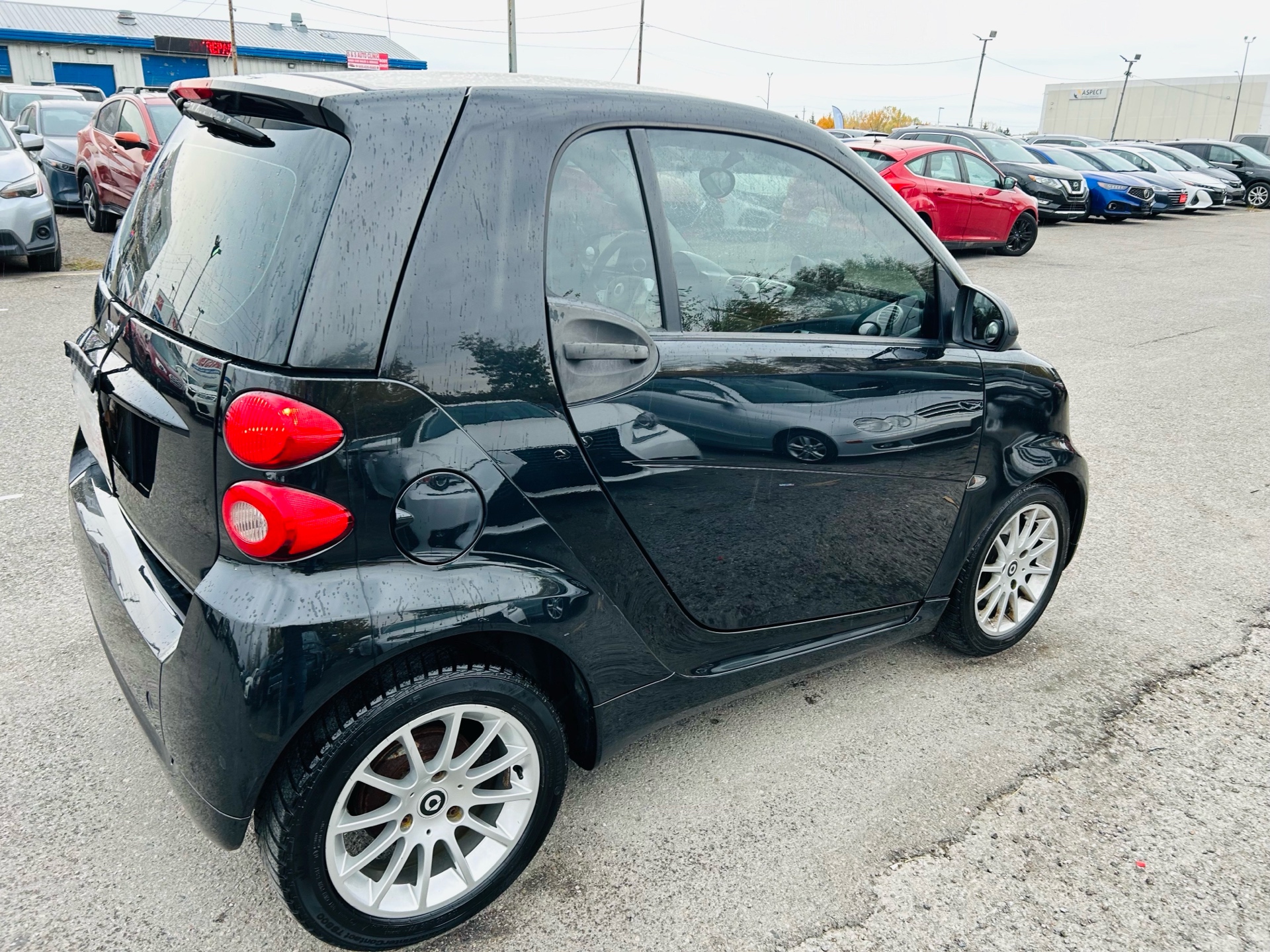 /hakimautosale/2011-Smart-Fortwo-1523860963939816.jpg