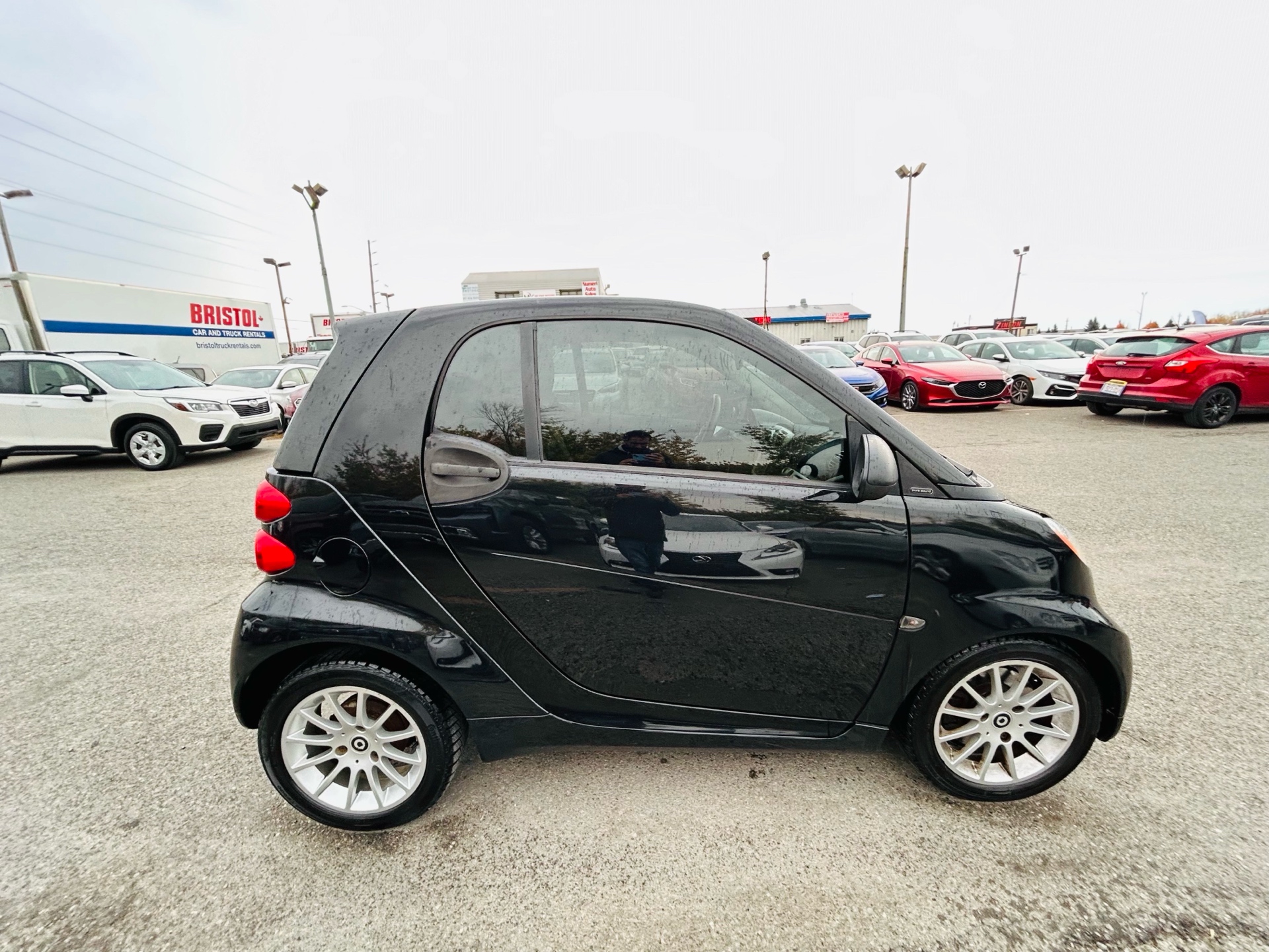 /hakimautosale/2011-Smart-Fortwo-19927975159311195.jpg