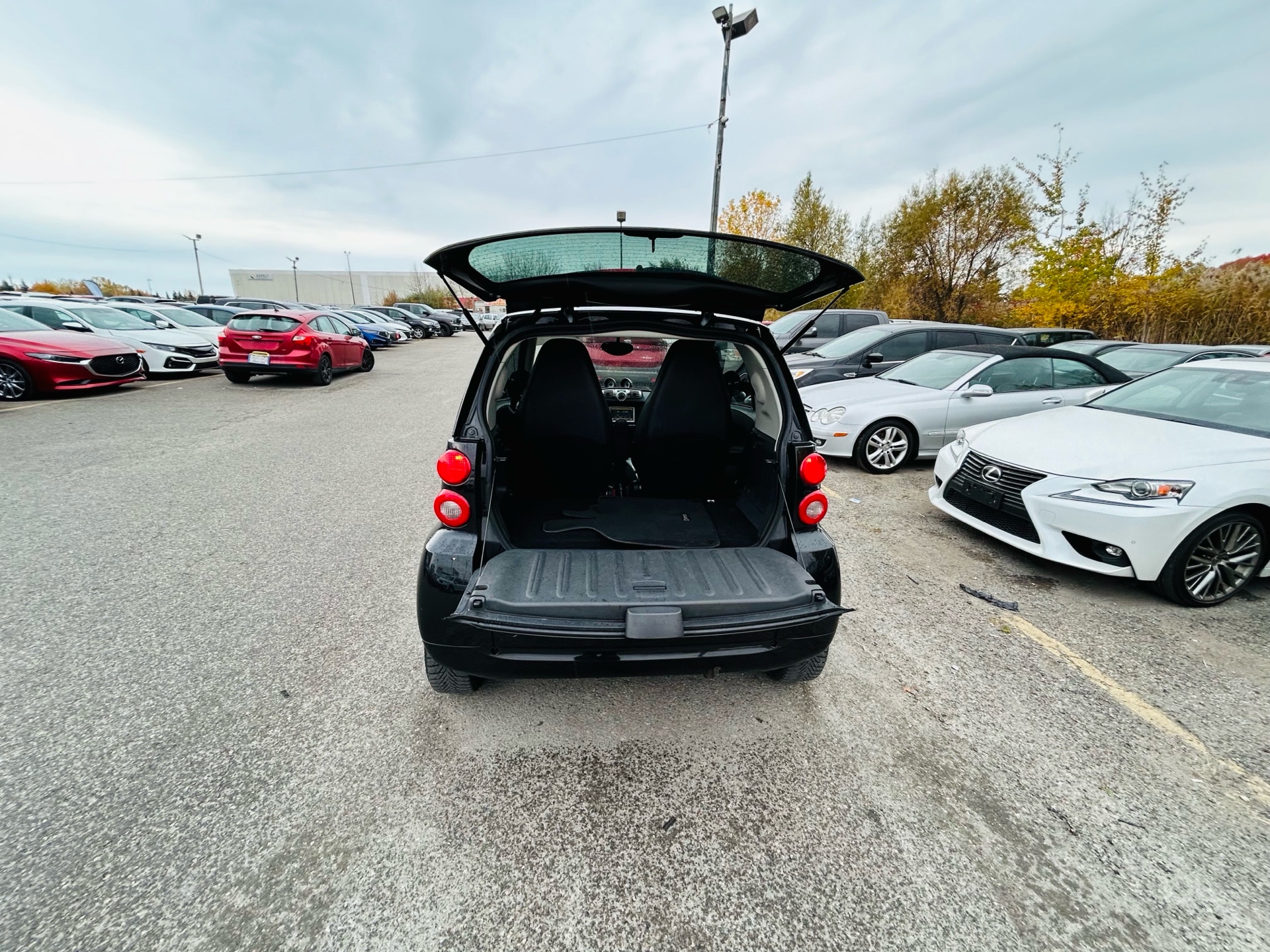 /hakimautosale/2011-Smart-Fortwo-5388852674969851.jpg