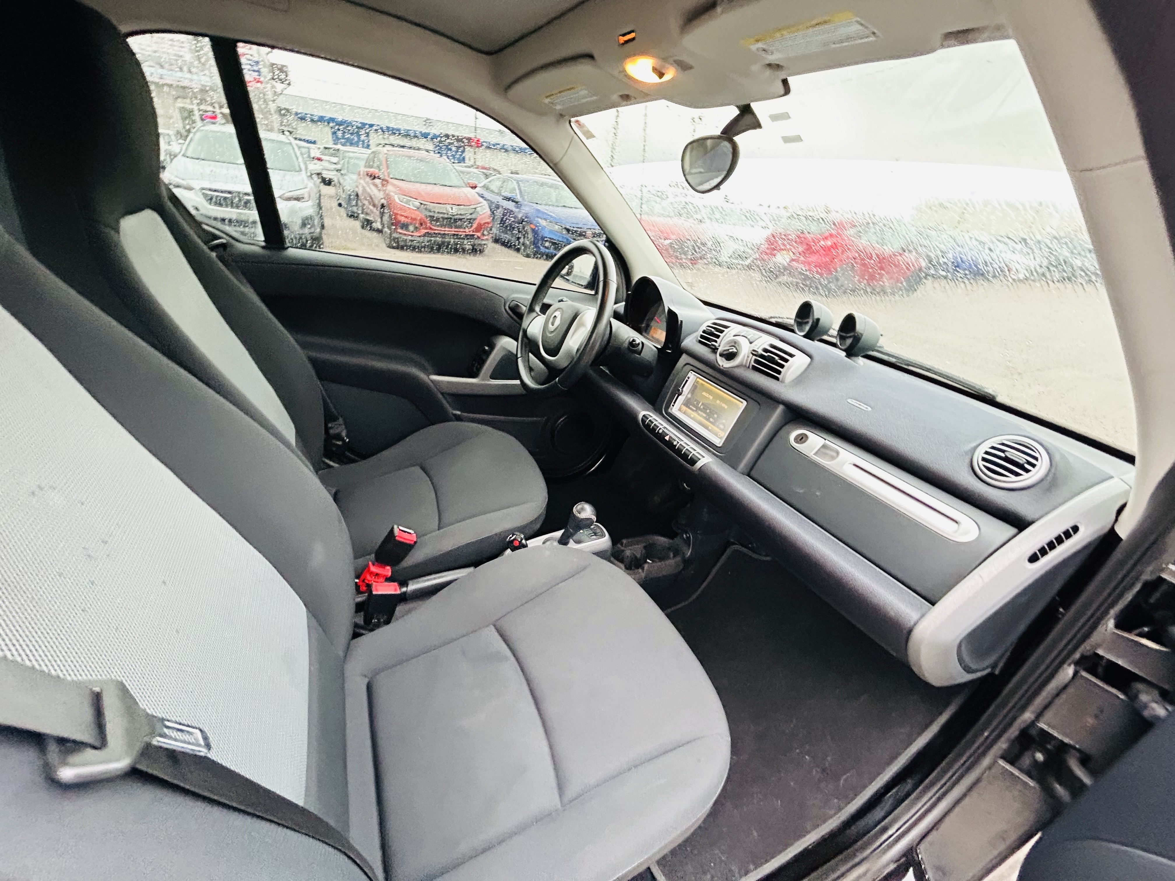 /hakimautosale/2011-Smart-Fortwo-7692555792095224.jpg