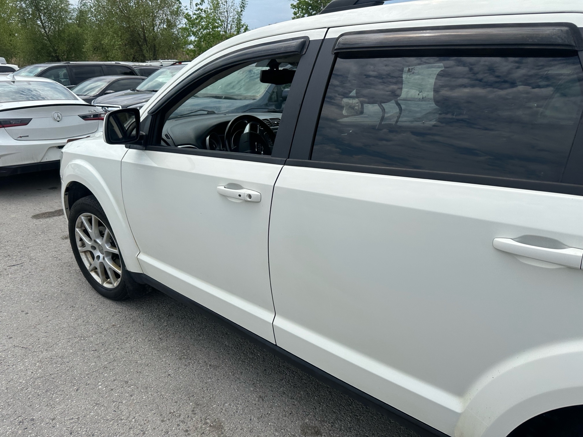 /hakimautosale/2012-Dodge-Journey-1324887130214505.jpg