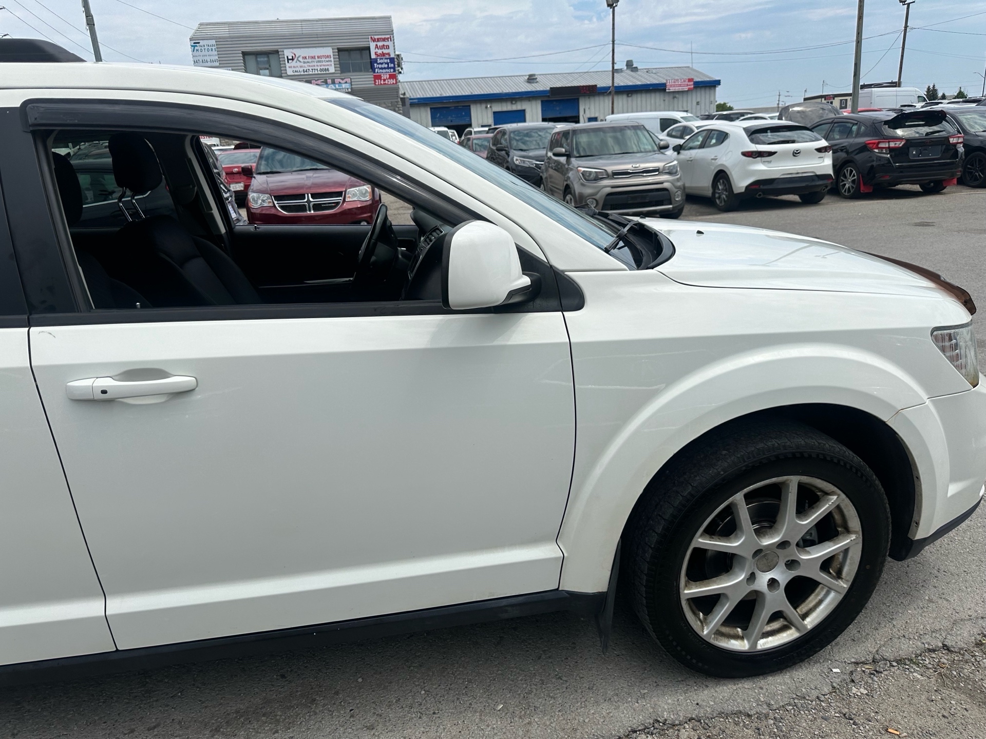 /hakimautosale/2012-Dodge-Journey-18948226405940805.jpg