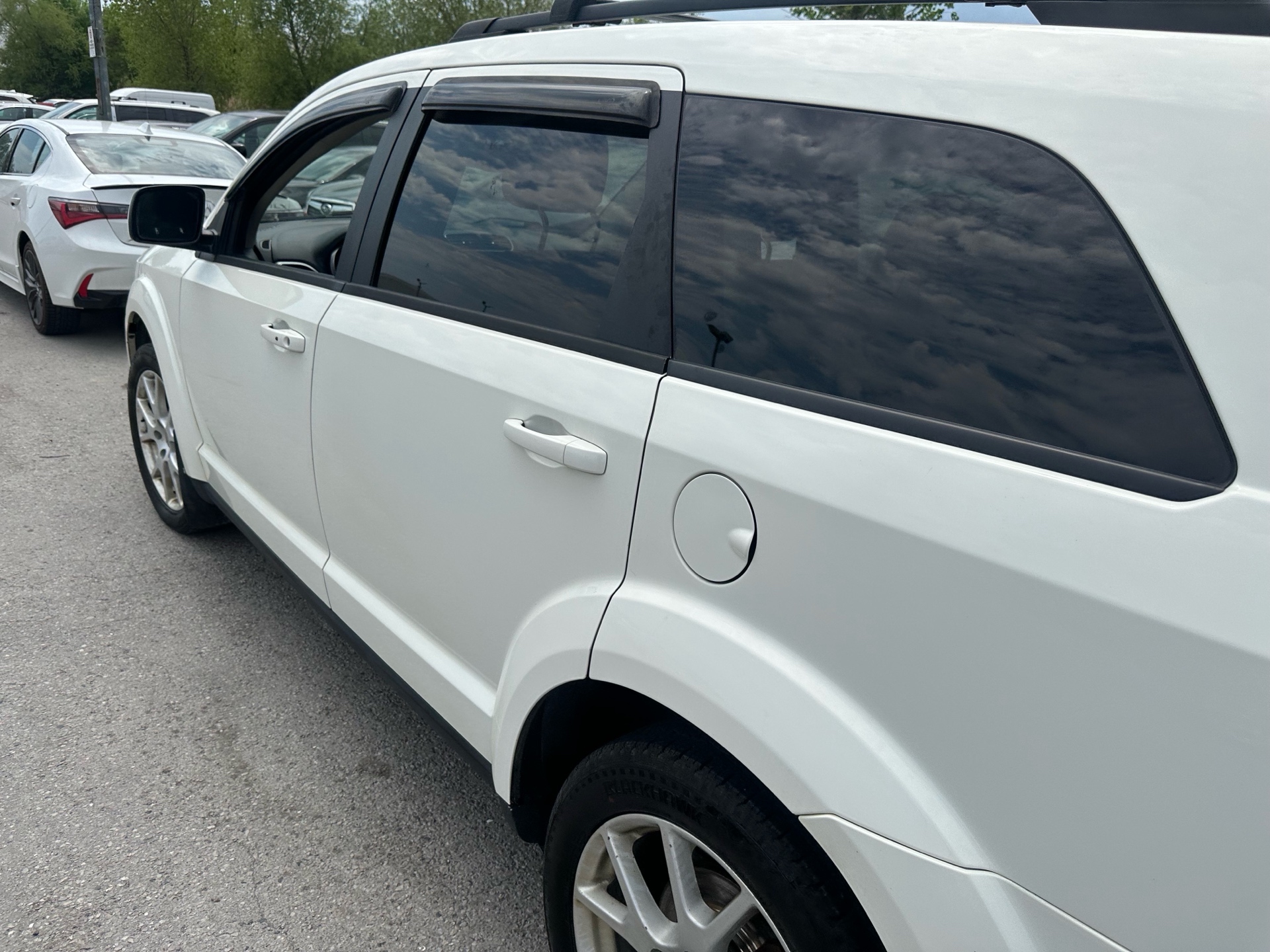 /hakimautosale/2012-Dodge-Journey-42507632031357656.jpg