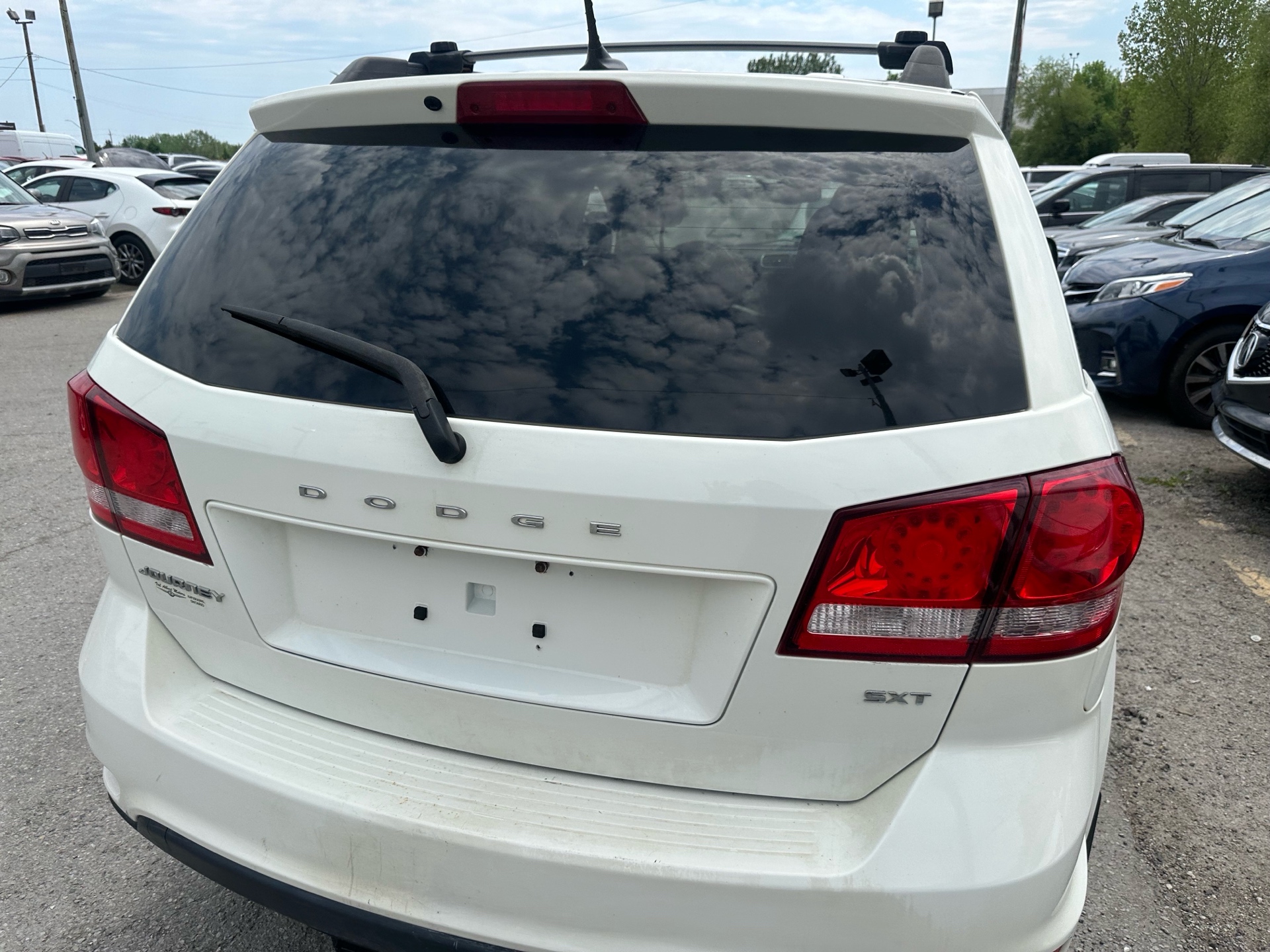/hakimautosale/2012-Dodge-Journey-9436100638765259.jpg