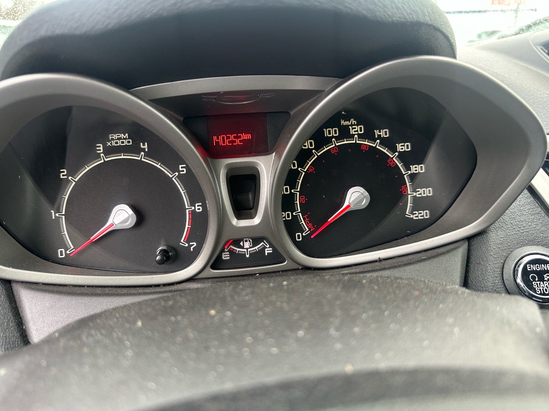 /hakimautosale/2012-Ford-Fiesta-10671711628532621.jpg