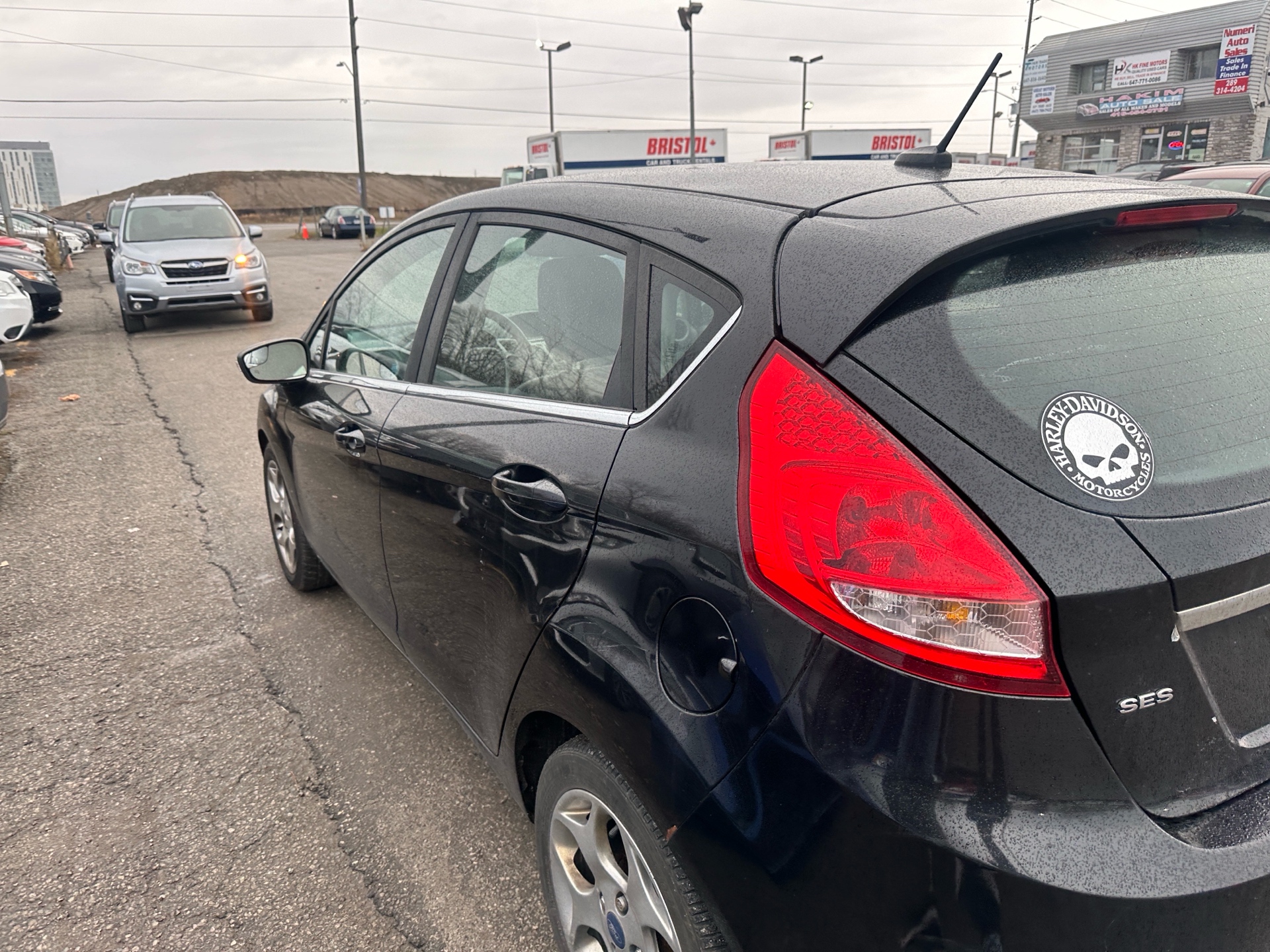 /hakimautosale/2012-Ford-Fiesta-10774680989839092.jpg