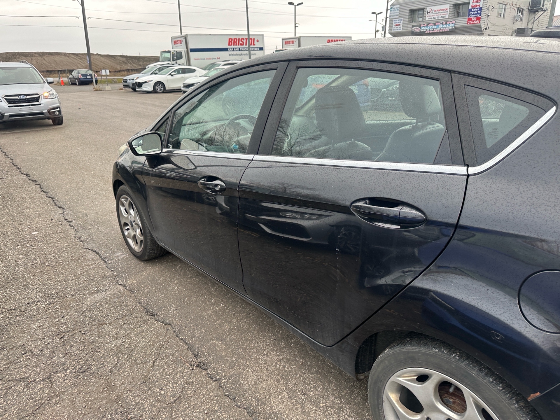 /hakimautosale/2012-Ford-Fiesta-10938599645644653.jpg