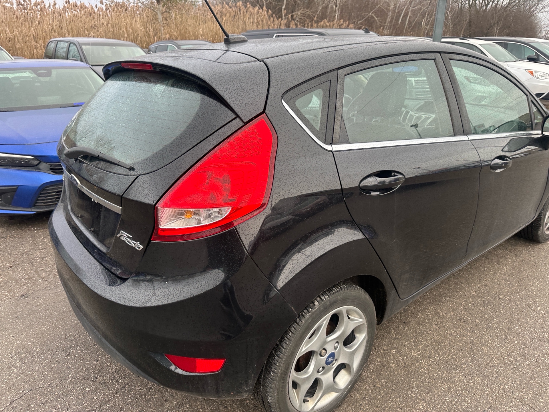 /hakimautosale/2012-Ford-Fiesta-6195023315166199.jpg